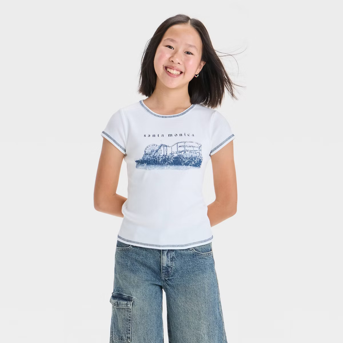 Girls' Short Sleeve Crew Neck Graphic T-Shirt - art class™ | Target