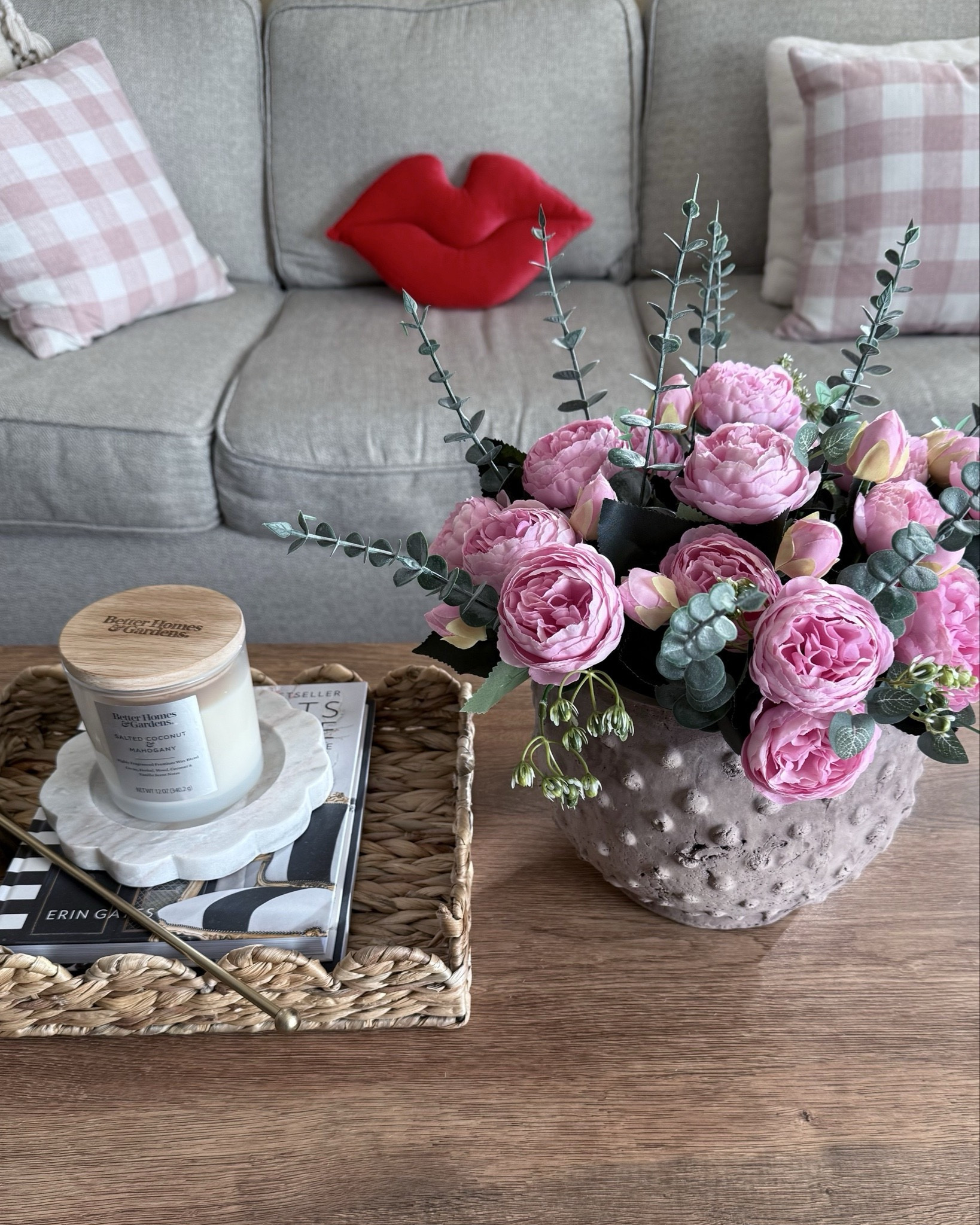 Love these peonies from Amazon. They look so realistic. Great price! 4 bundles for $22.99





Coffee table, coffee table styling, spring decorations, home decorations, summer decorations, summer decor, Amazon home finds, Spring decor/ coffee table decor. #LTKFindsUnder50 #LTKWatchNow#LTKParties

#LTKHome #LTKSeasonal #LTKSaleAlert #LTKWedding