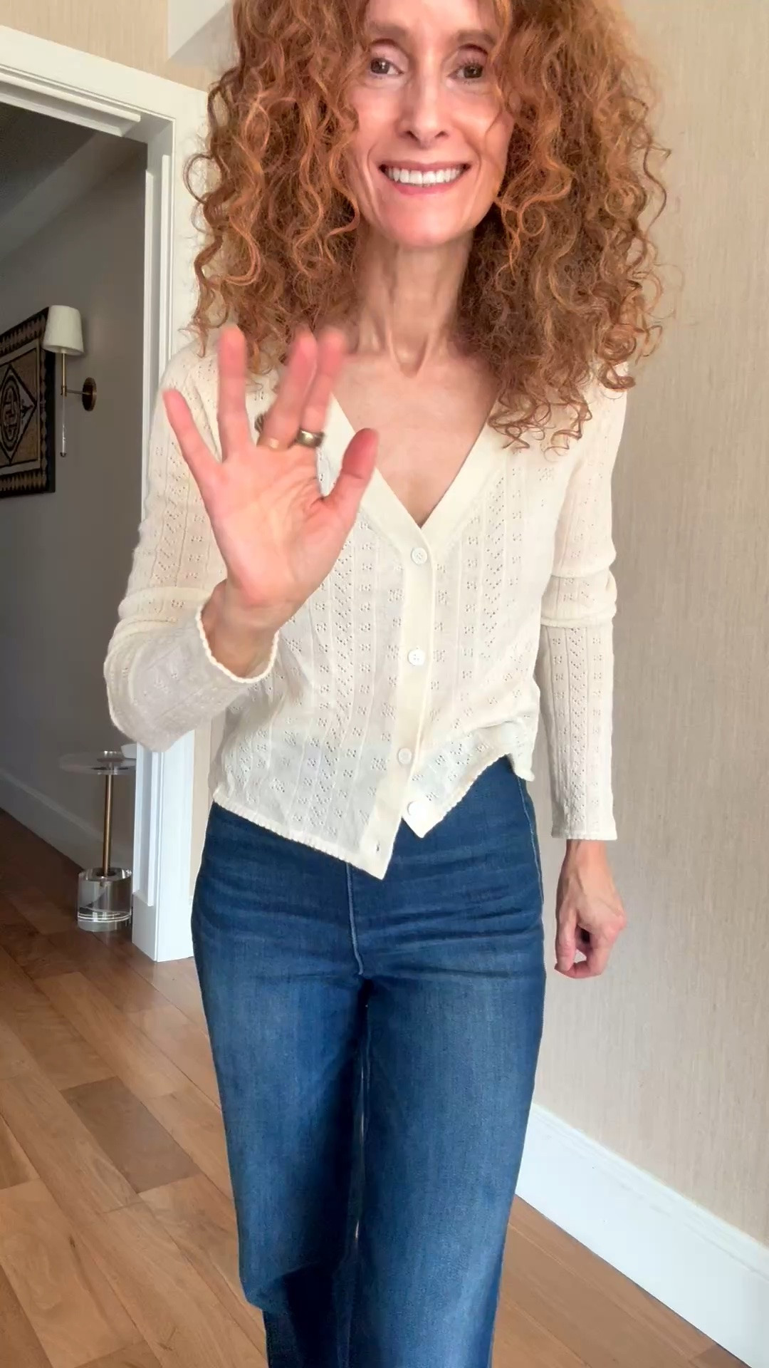I rarely find fitted jeans that are this comfortable, love the fit too
@Frank & Eileen

#LTKSeasonal