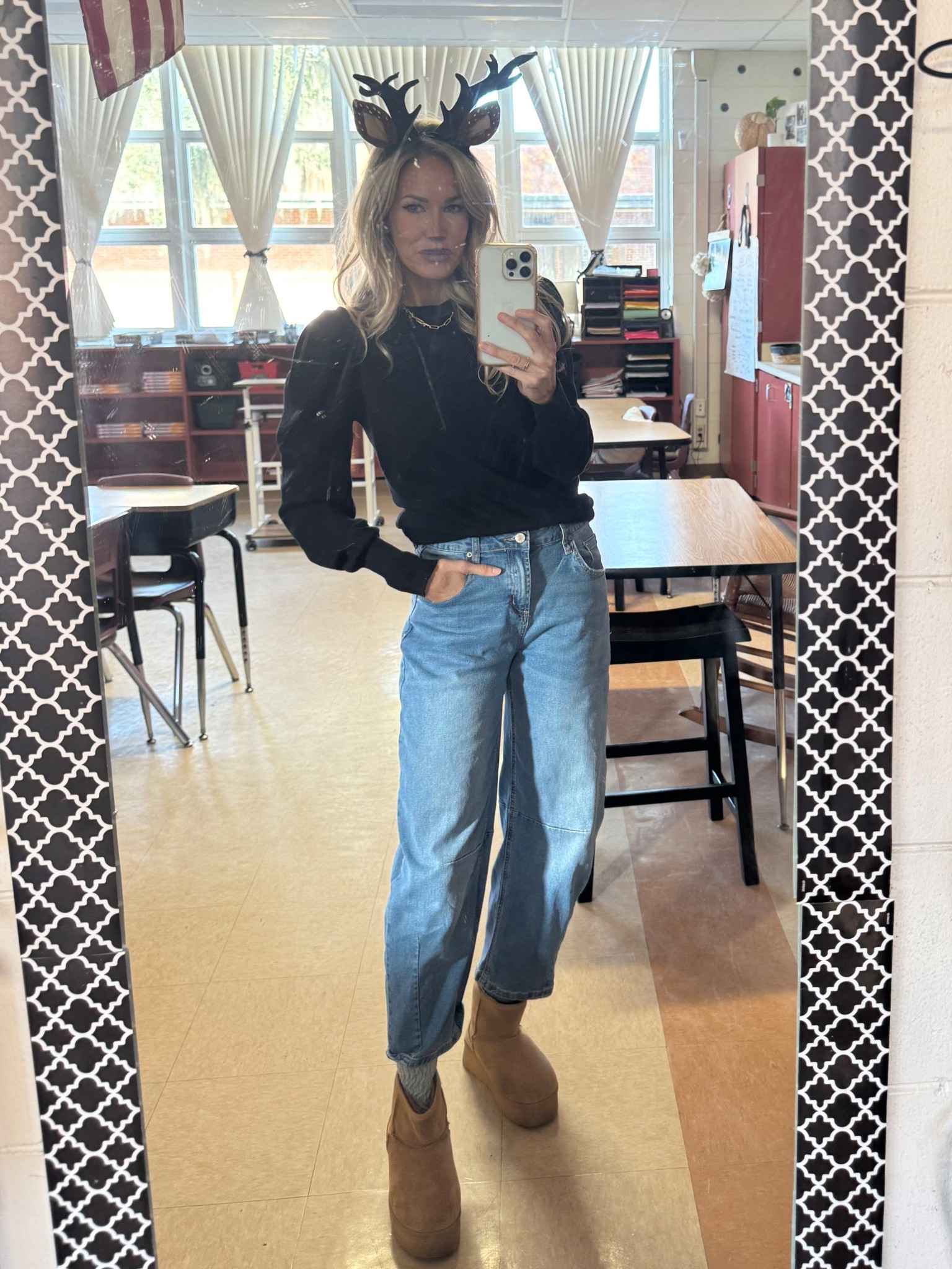 #reindeer #holidayoutfit

#LTKSaleAlert #LTKHoliday