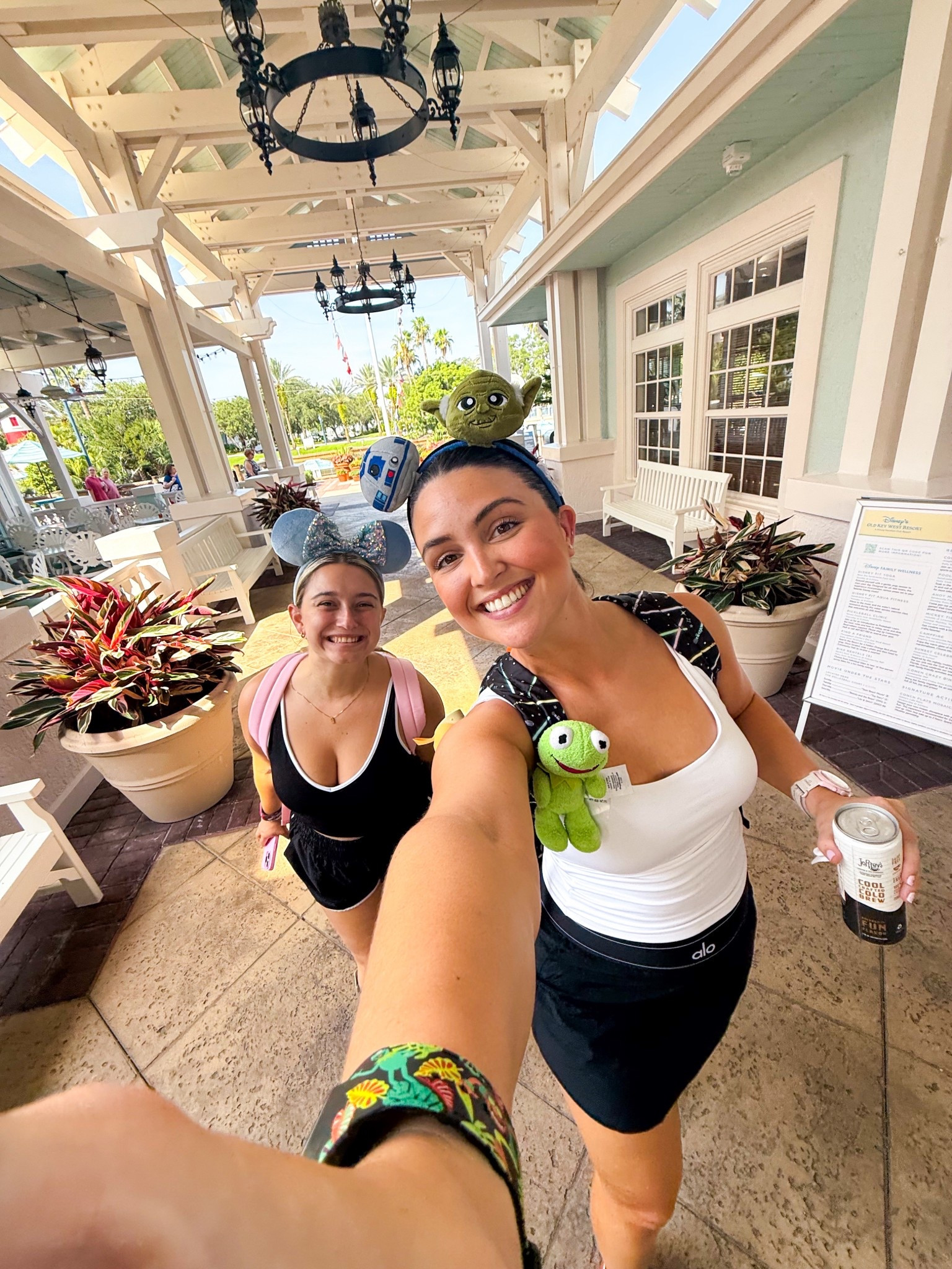 Disney outfit inspo 🎀🐭🏃‍♀️

#LTKTravel #LTKFamily #LTKFindsUnder50