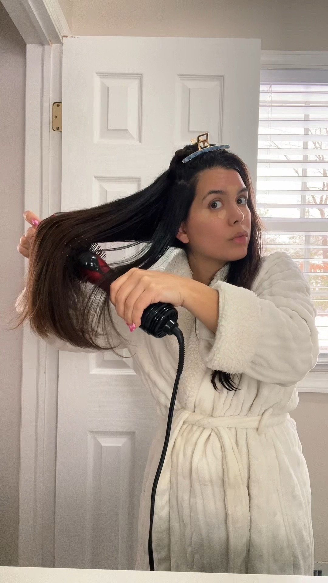 Long hair blow out at home routine for lazy girls like me 💇🏻‍♀️ #hair #longhair #datenight 

#LTKbeauty