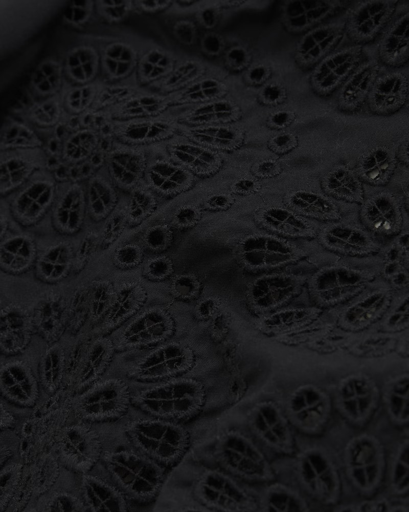 Long-Sleeve Poplin Plunge Cutwork Top | Abercrombie & Fitch (US)