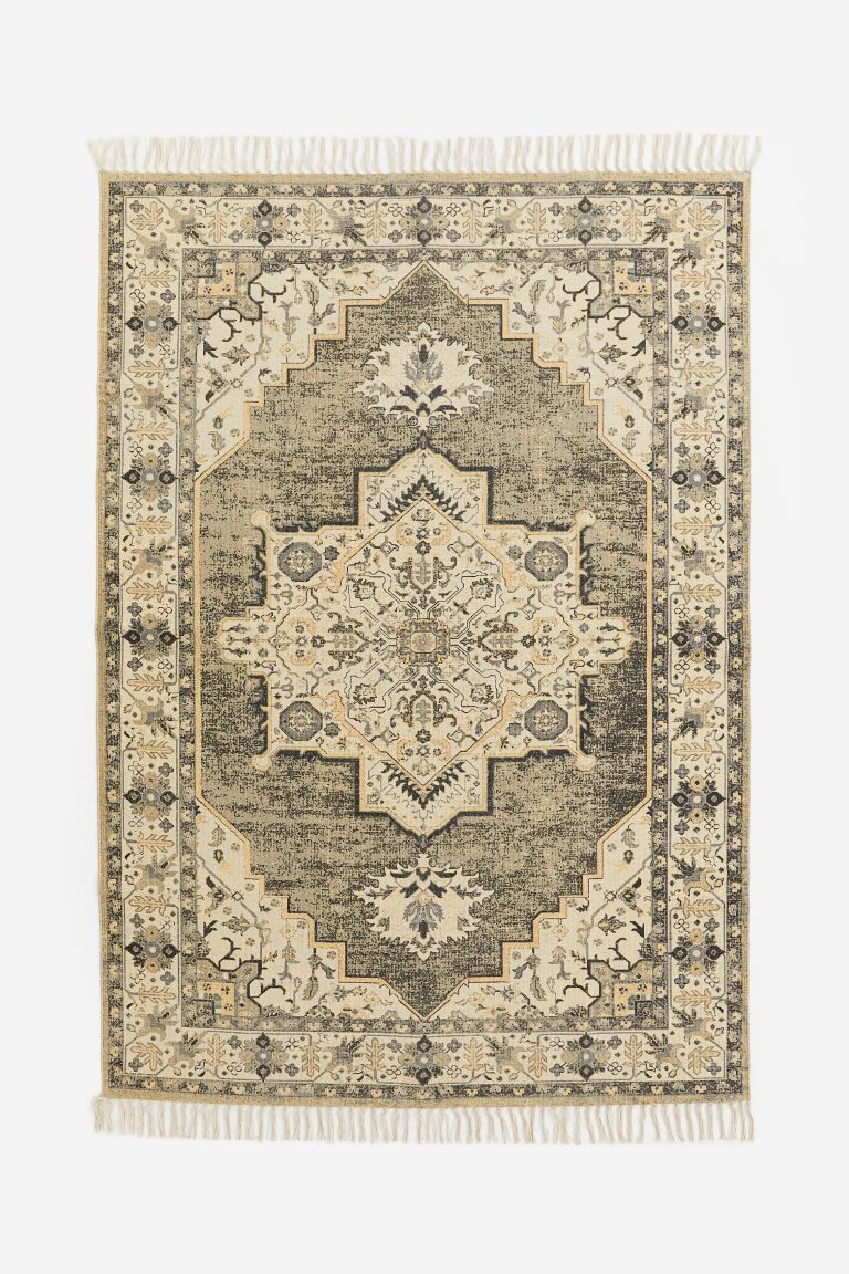 Patterned Rug with Fringe | H&M (US + CA)