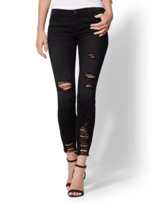 Soho Jeans - NY&C Runway - Destroyed Ankle Legging - Black | New York & Company