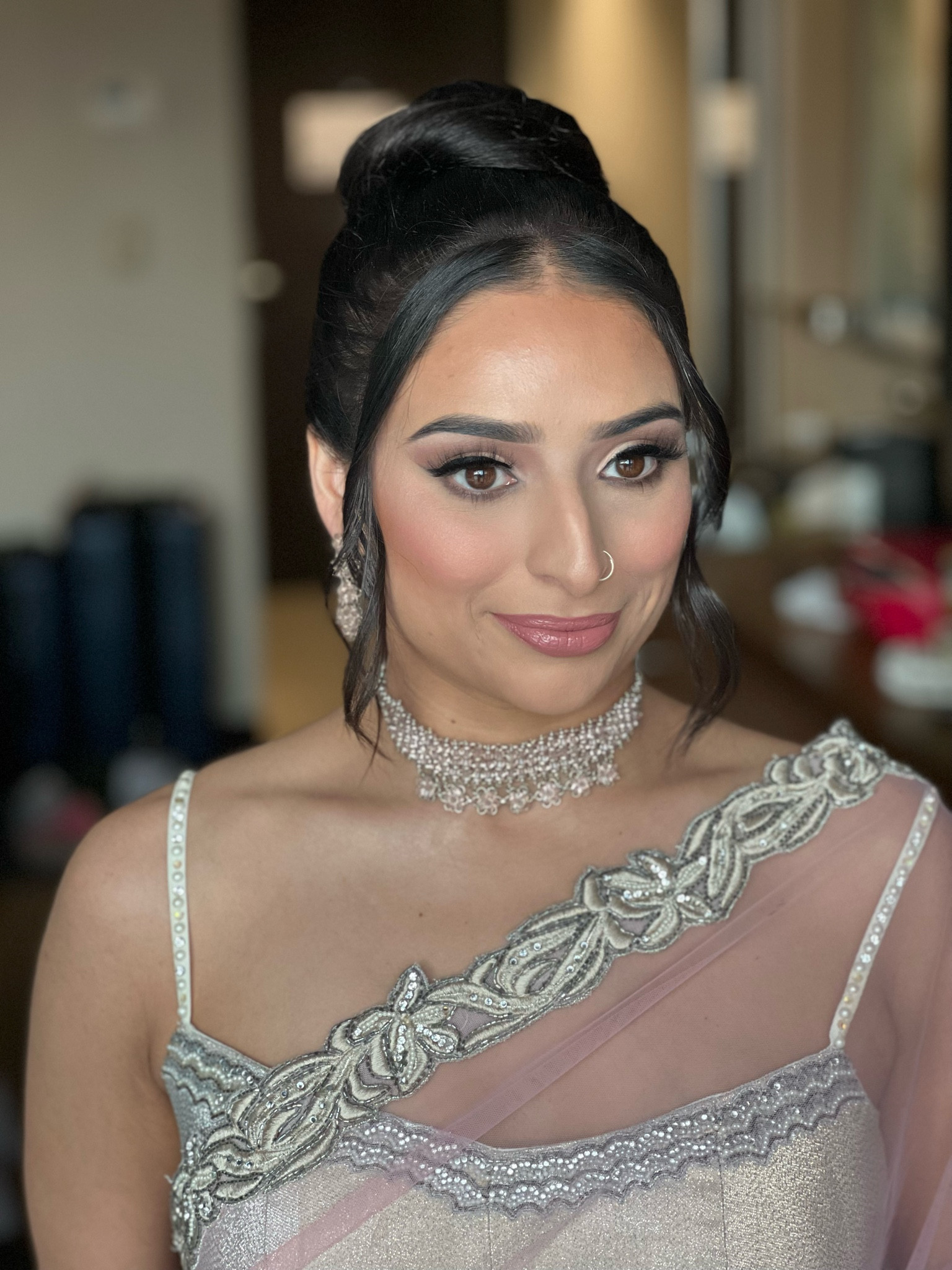 Glowy Glam 🤍

#LTKbeauty #LTKBeautySale #LTKGiftGuide