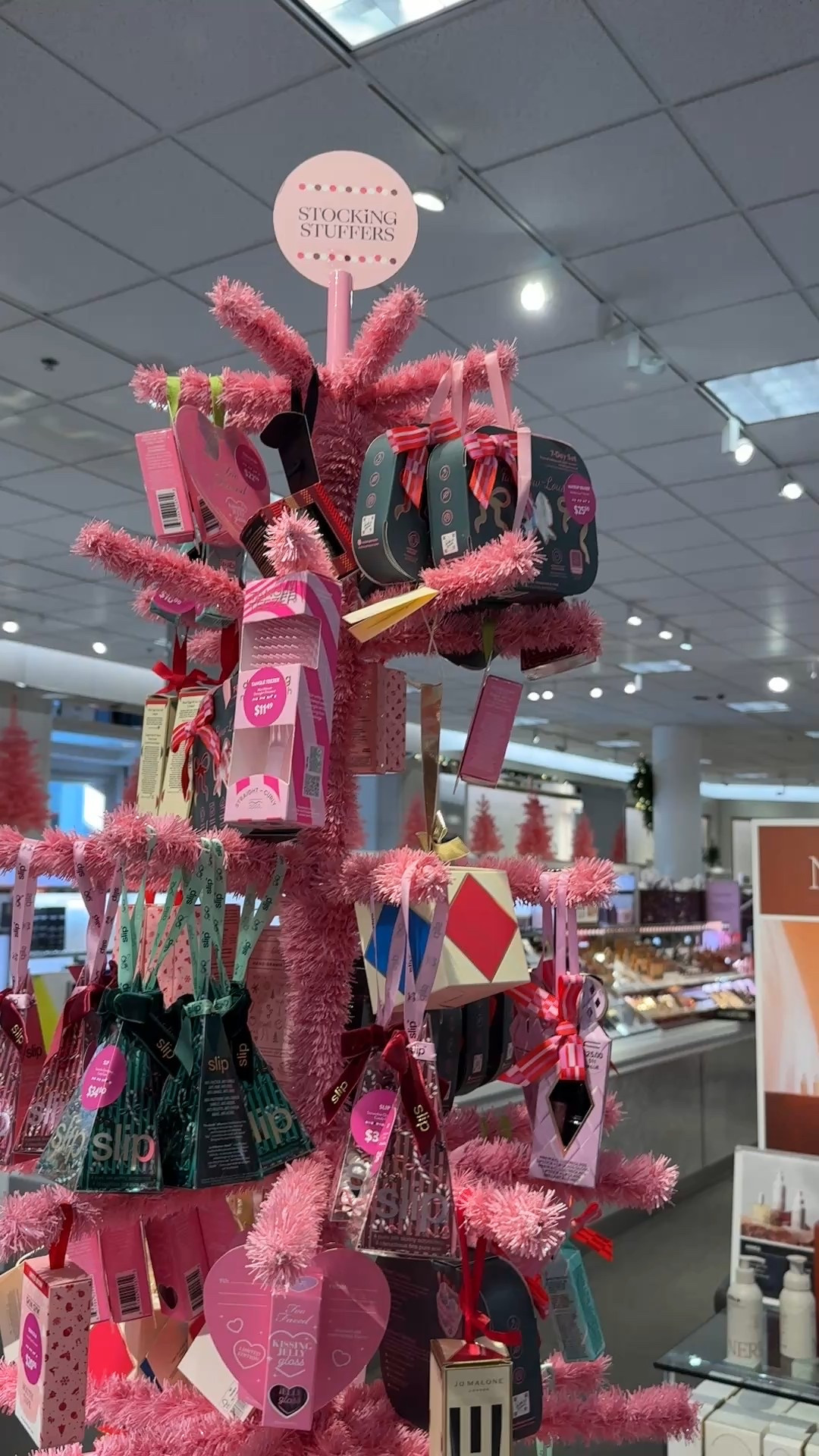 Last minute Christmas gift ideas 

#LTKGiftGuide #LTKHoliday #LTKSaleAlert