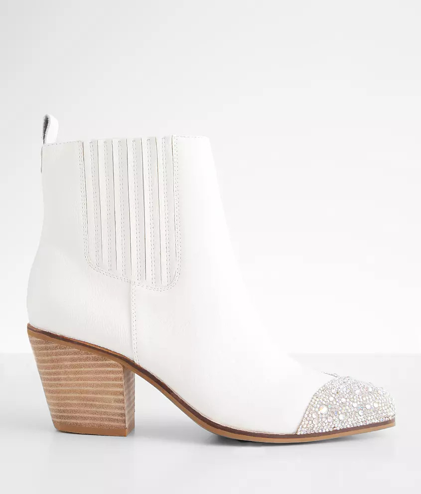 Deanna Ankle Boot | Buckle
