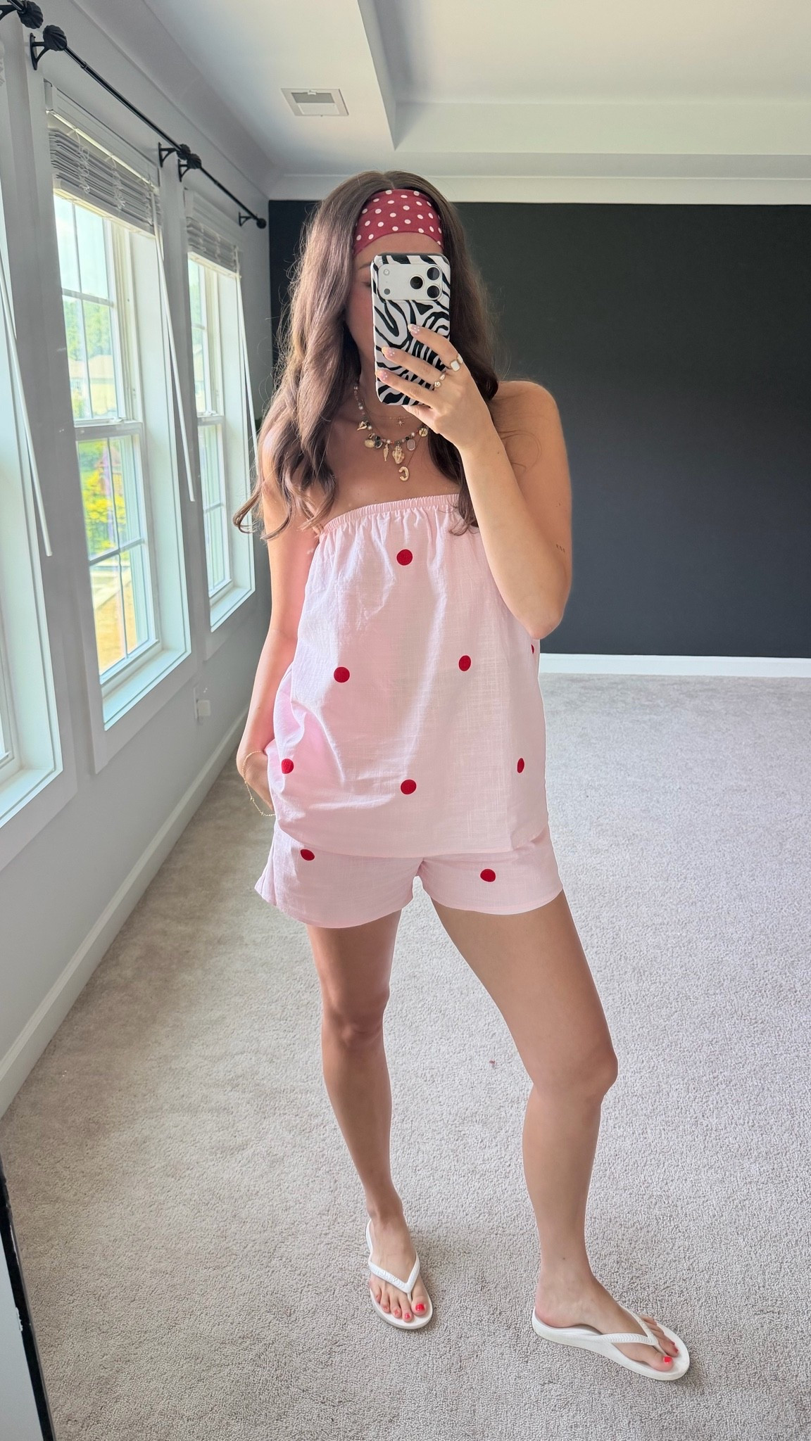 5’9” wearing size medium polkadot set and 7 white flip flops

#LTKootd #LTKTall