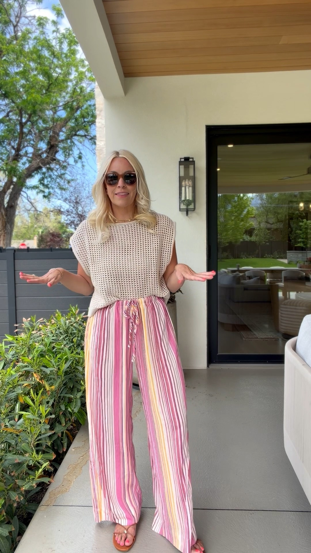 These pants are so cute!

#LTKootd #LTKgrwm #LTKmomlife