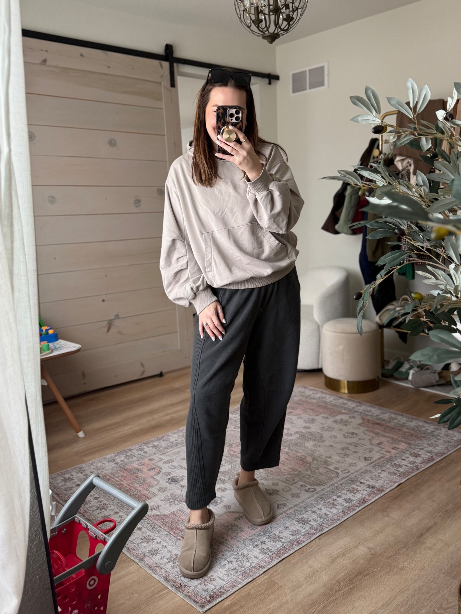 OOTD - size medium in both 

#LTKmomlife #LTKdayinmylife #LTKMidsize