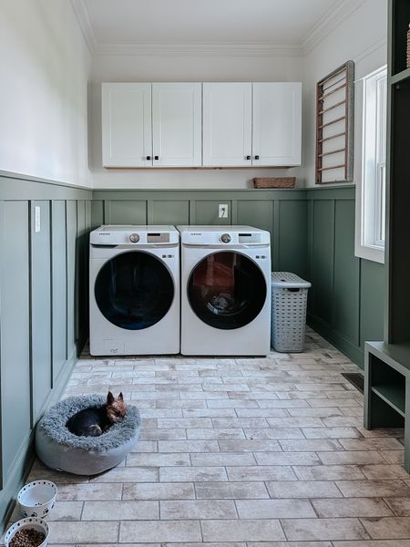 Laundry/Mudroom makeover. There’s a great sale on our new washer and dryer combo from @lowes  

#LTKsalealert #LTKhome