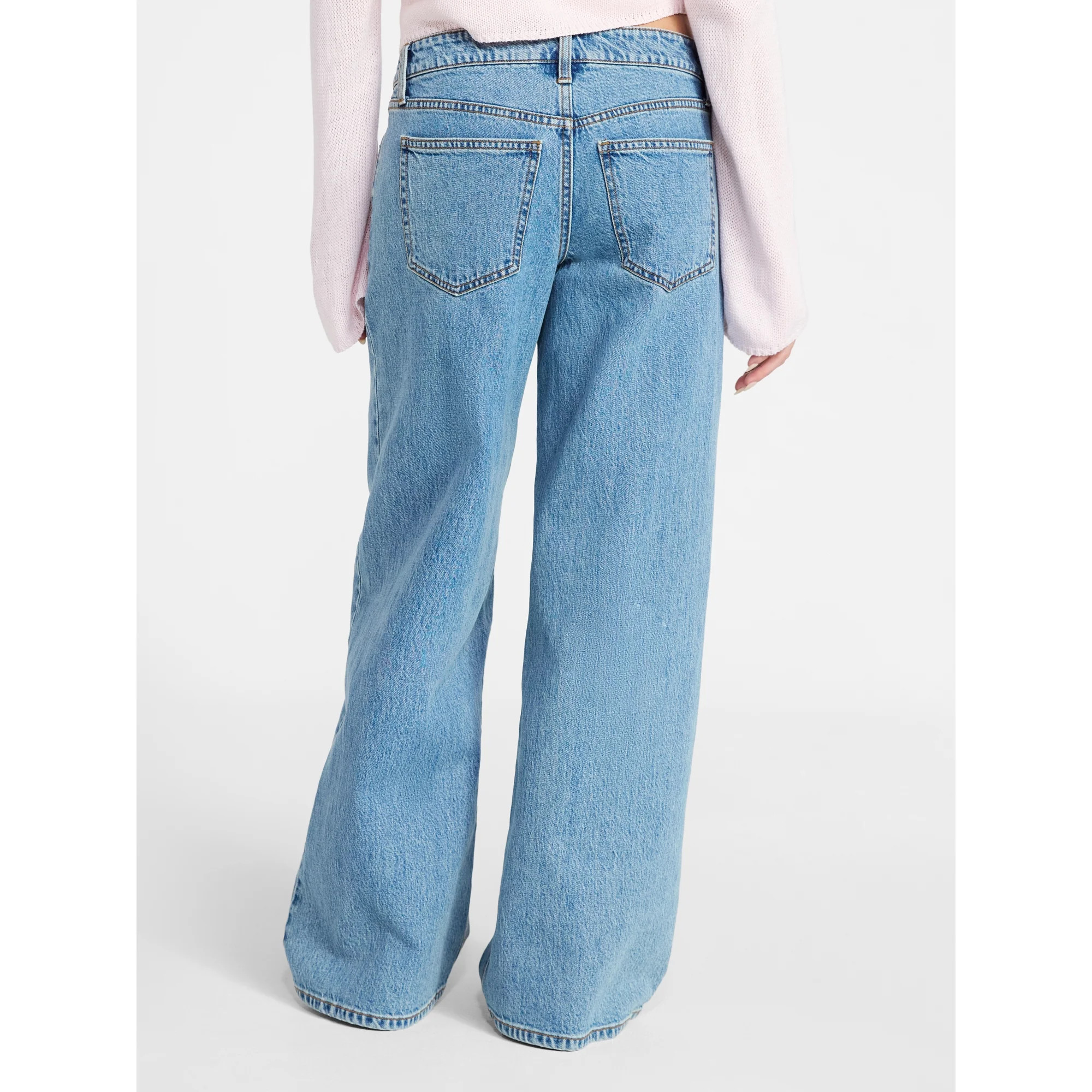 No Boundaries Mid-Rise Baggy Jeans, 31" Inseam, Women's & Women's Plus Sizes 00-24W | Walmart (US)