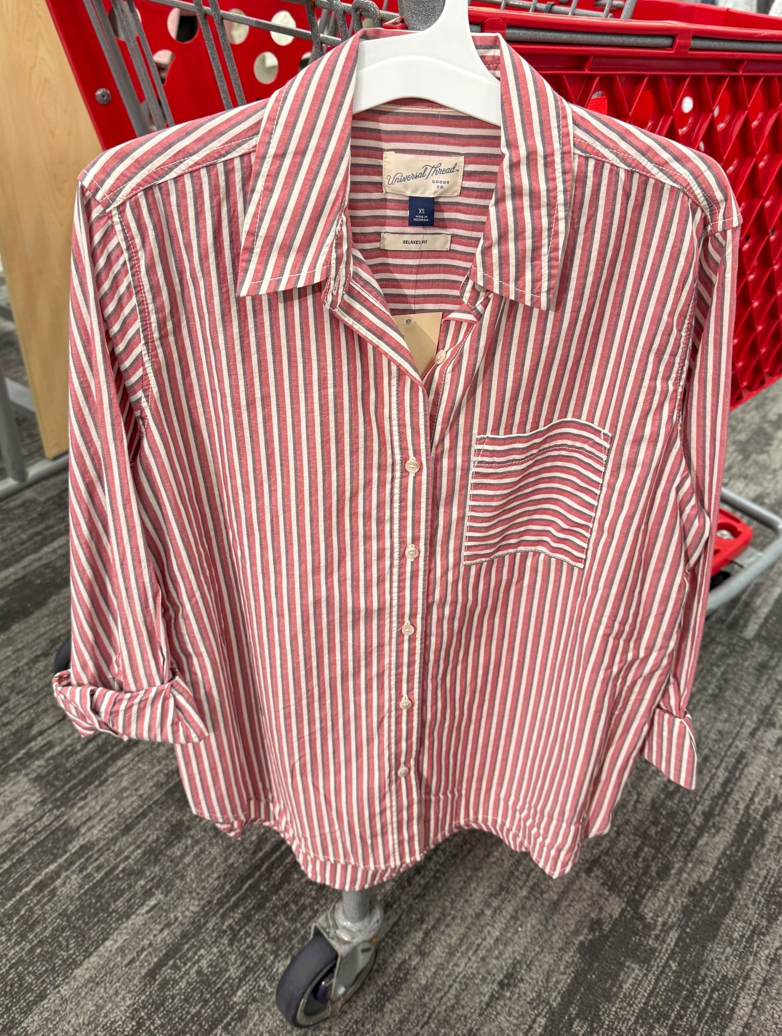 New button down shirts 

#LTKMidsize #LTKPlusSize #LTKOver40