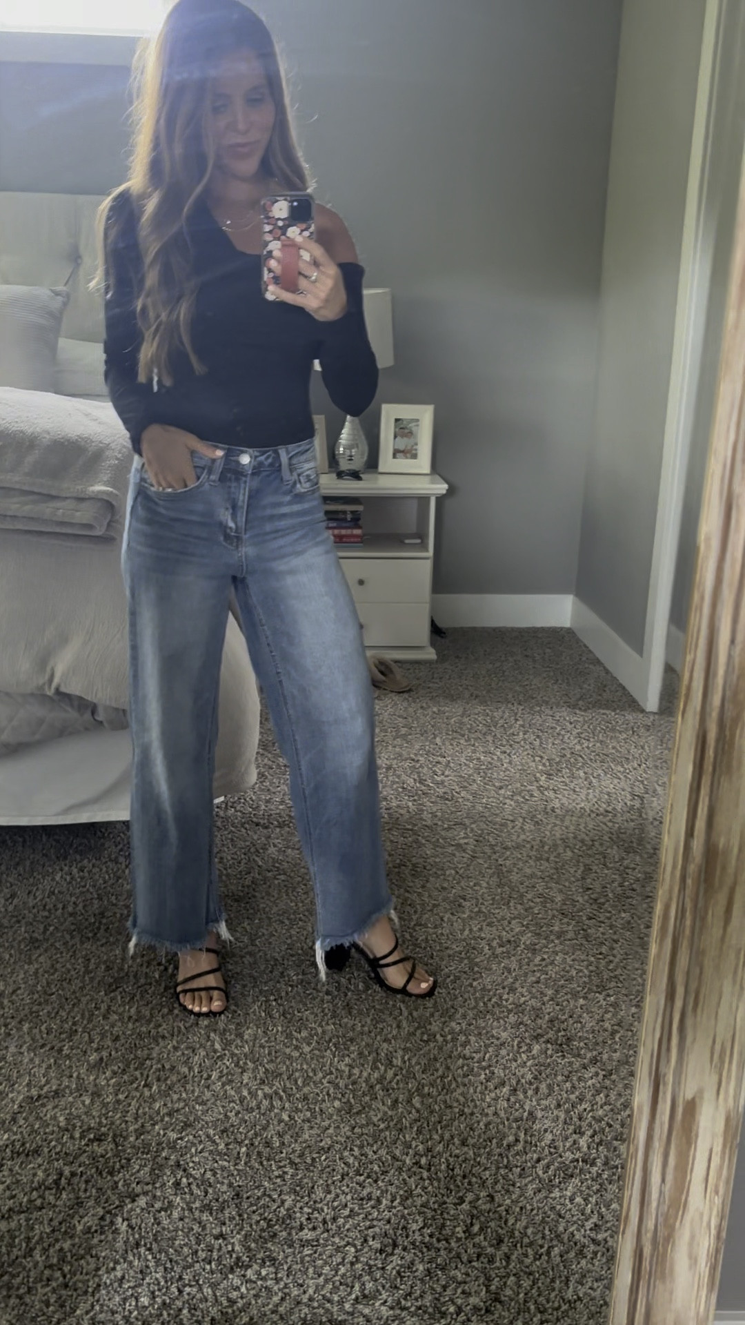 Square toed heel off the shoulder top wide leg jeans 

#LTKShoeCrush #LTKVideo