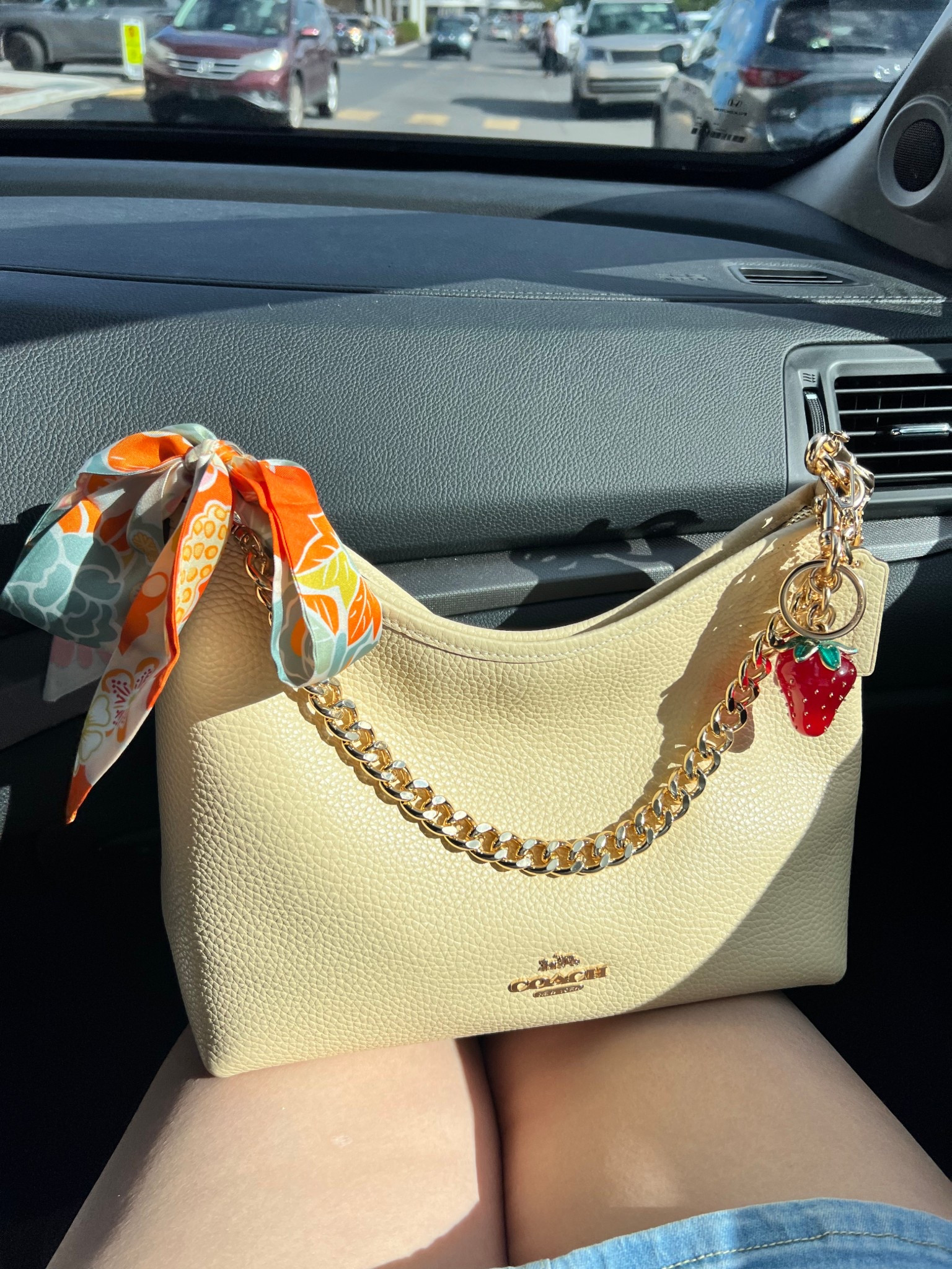 Coach Laurel shoulder bag in moonlight 🍓💛✨

#LTKStyleTip #LTKItBag #LTKSummerEdit