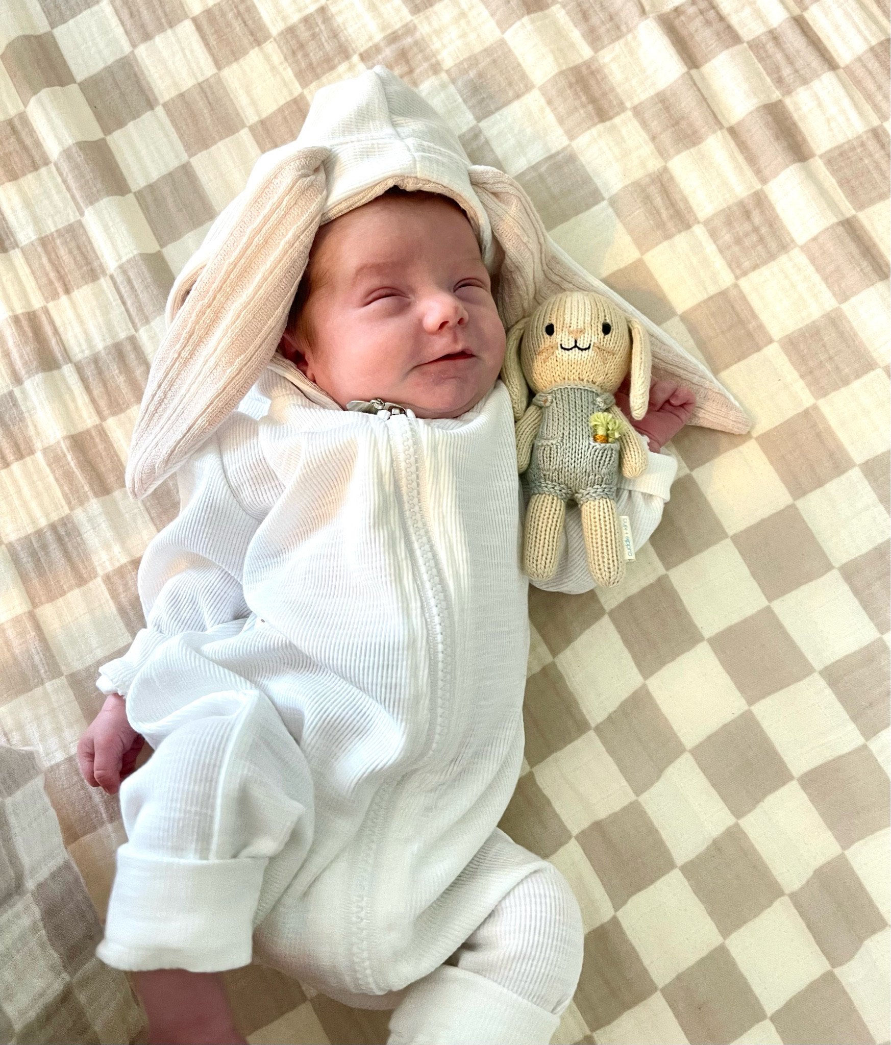 Newborn bunny outfit// Easter 2024// cuddleandkind #LTKbaby

#LTKSeasonal