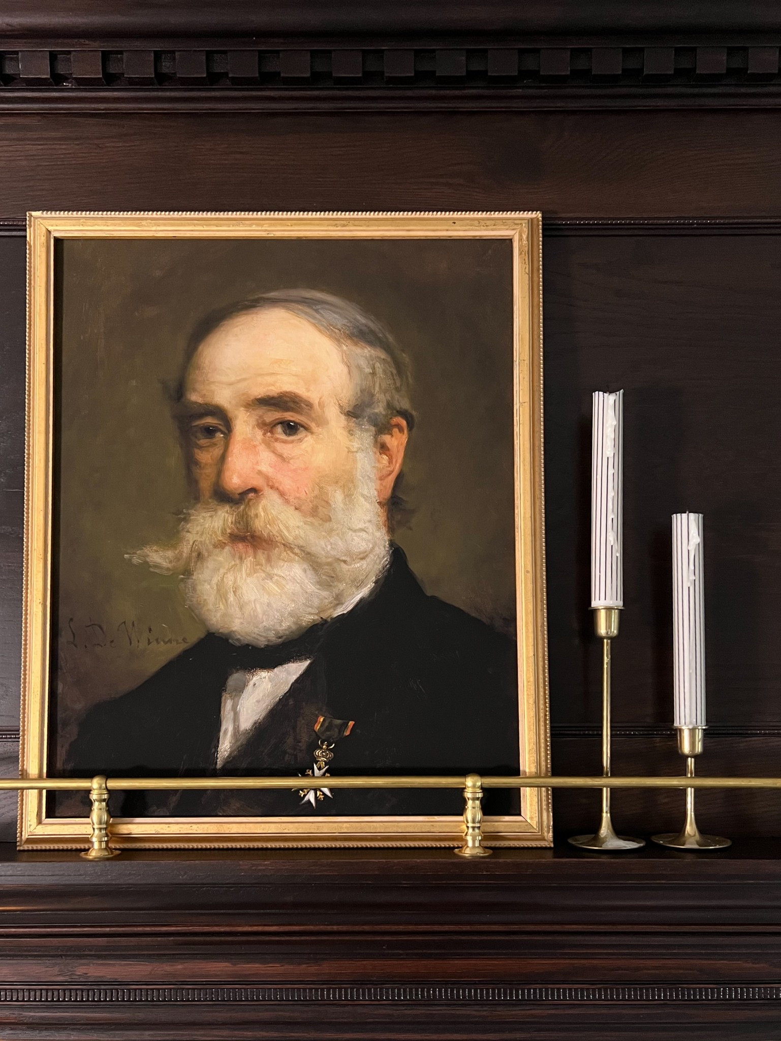 A moody portrait paired with striped taper candles for a handsome old world feel 🕯️✨

#LTKHome #LTKFindsUnder50