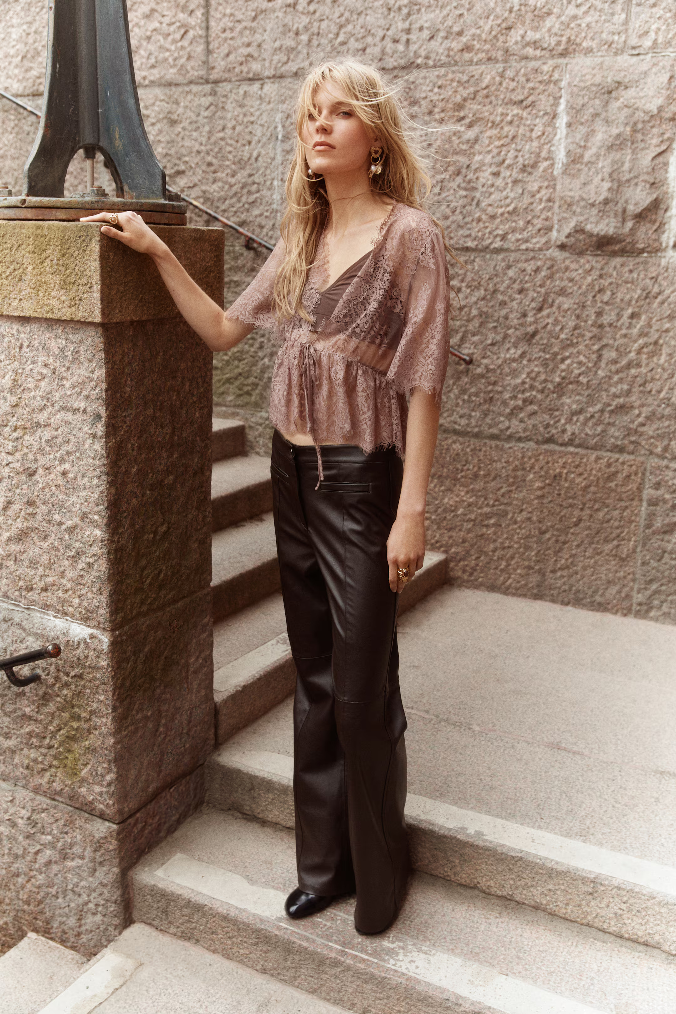 Pantaloni coated | H&M (FR, IT, ES, PT, BE)