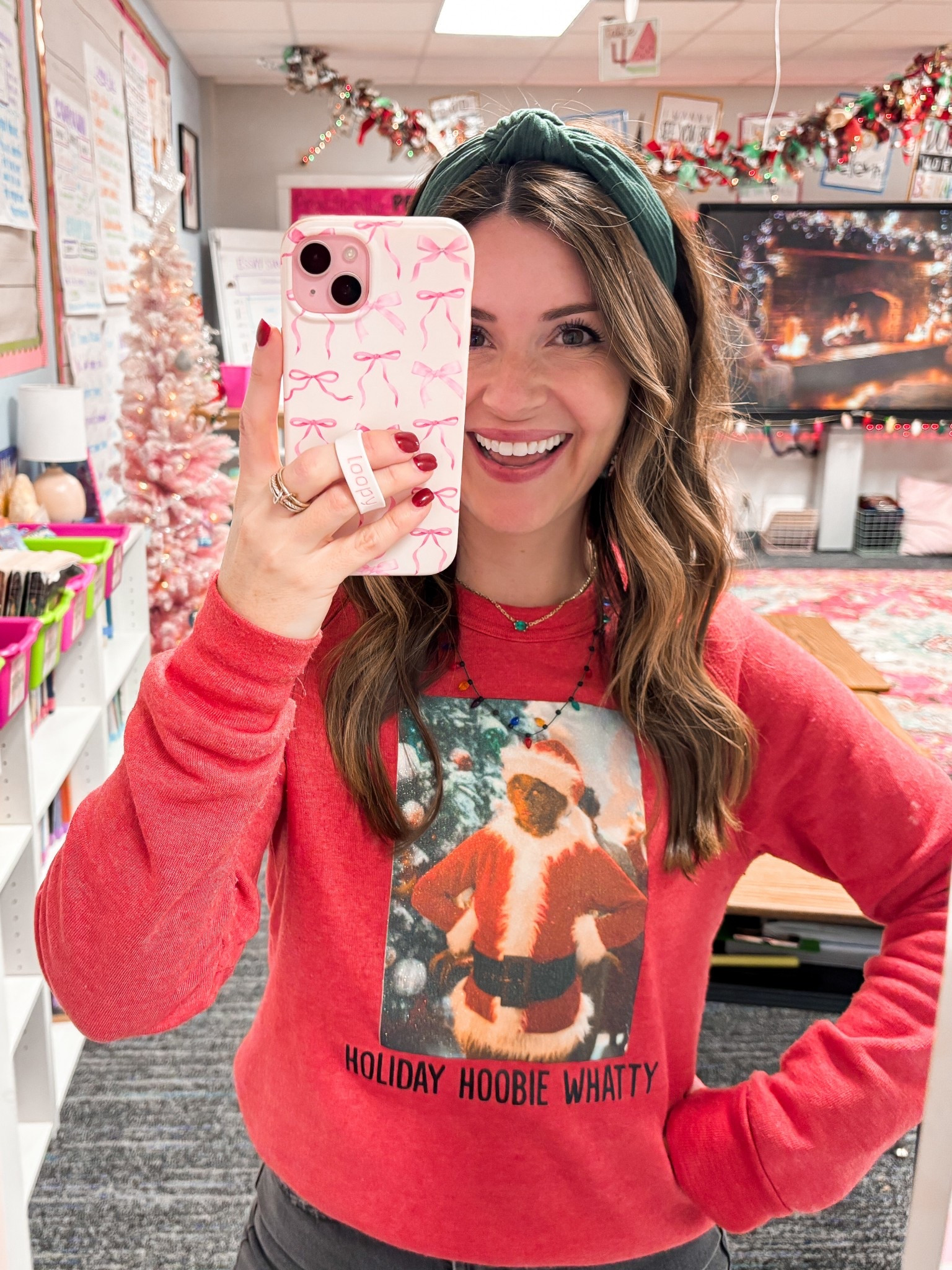 A very grinch-y ootd! 💚🎄🎅🏻 
Sweatshirt//small
Pants//0

Grinch, Christmas, holiday, teacher, festive, sweatshirt 

#LTKFindsUnder50 #LTKSeasonal #LTKHoliday