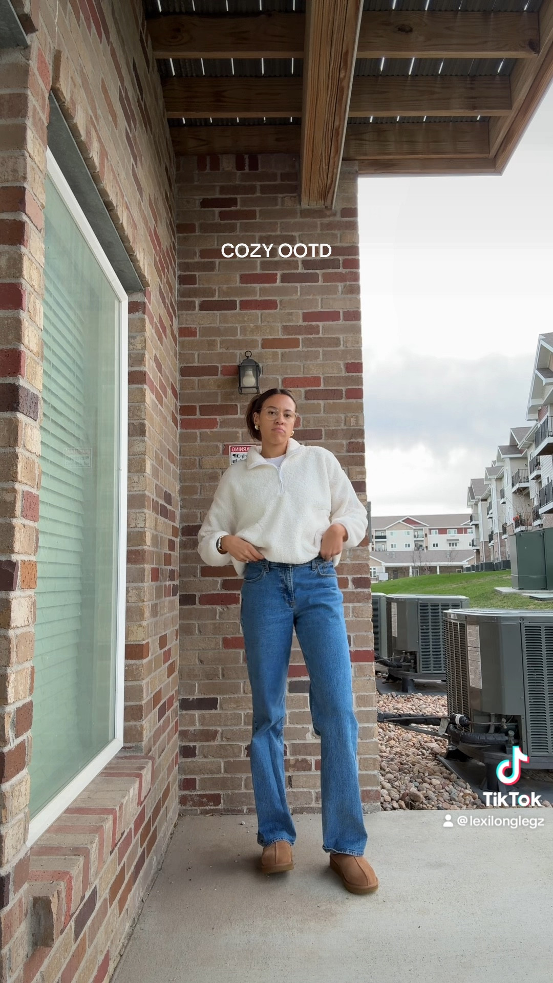 a cozy office outfit 🤍🧸

#LTKStyleTip #LTKFindsUnder50 #LTKSeasonal