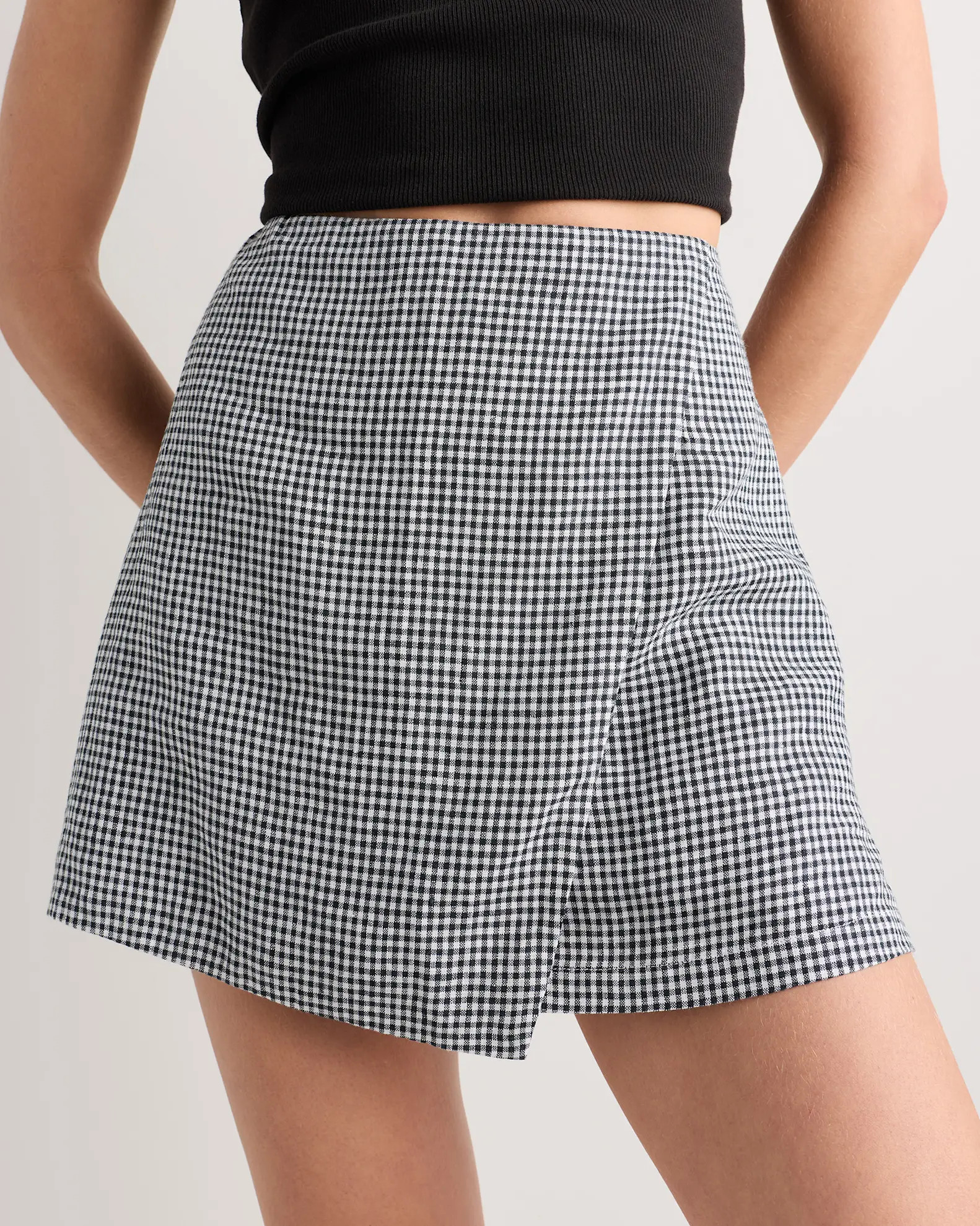 100% European Linen Skort | Quince