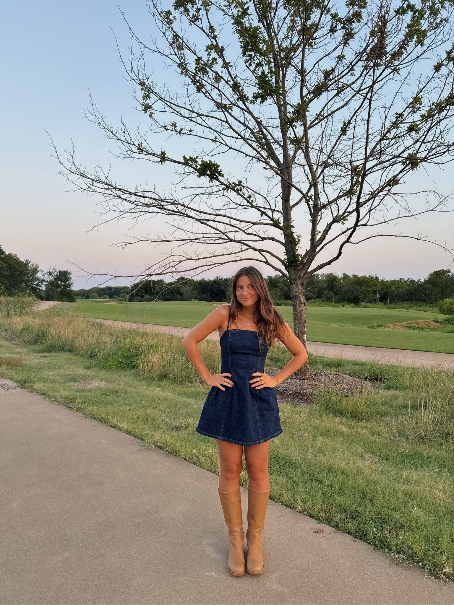 strapless denim mini dress from Abercrombie! wearing an XS! linking similar style because I don’t think this exact one is on the site!

#LTKCon 

#LTKStyleTip #LTKSeasonal
