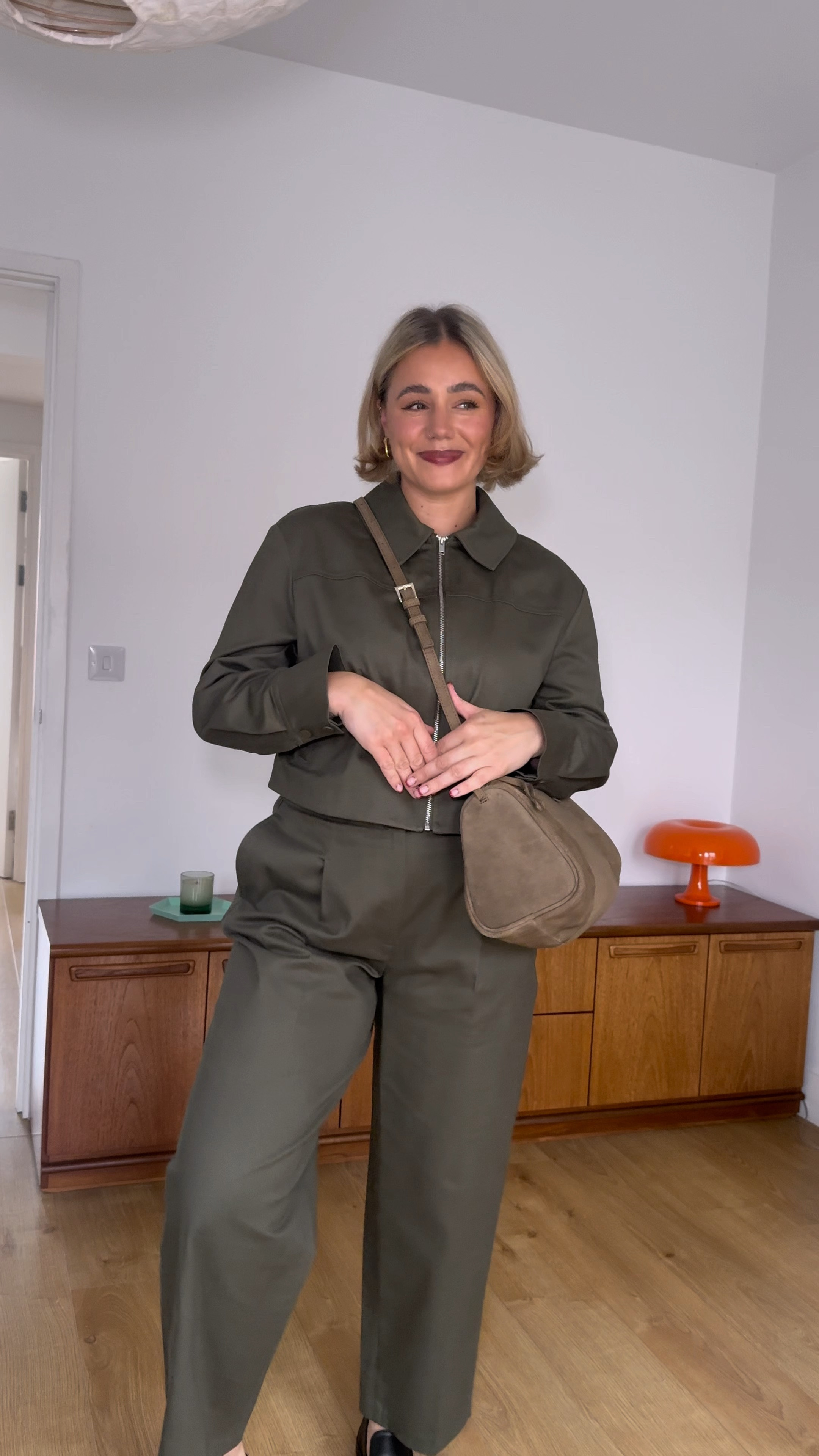 All pieces are from M&S I’m wearing a size uk14 in the trousers, and a size uk16 in the jacket 🩷

This outfit makes me so happy for spring fashion 



#LTKmidsize #LTKuk #LTKspring