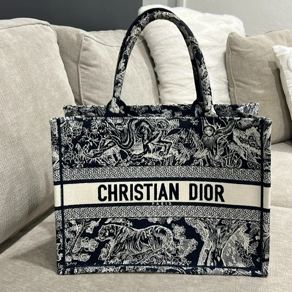 Medium Dior Book Tote
Ecru and Blue Toile de Jouy Embroidery | Poshmark