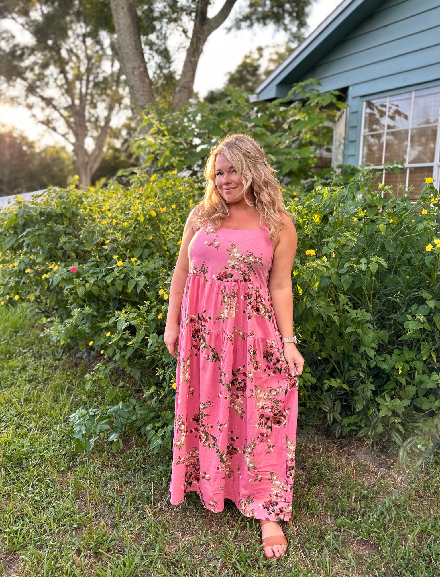 Loving this gorgeous Maxi dress I got on Amazon. Perfect for my 5 foot 3 height and midsize curvy shape. The colors are also perfect for both fall and spring season fashion! This dress is super lightweight as well and has pockets, making it perfect for a wide variety of occasions .

Use promo code  20SSLDK1  for an extra 20% off at checkout .

Fall fashion 
Fall maxi dress
Midsize maxi
Midsize fashion 
Midsize style
Midsize dress
Floral dresses
Backyard fashion 

#LTKstyletip #LTKFind #LTKmidsize