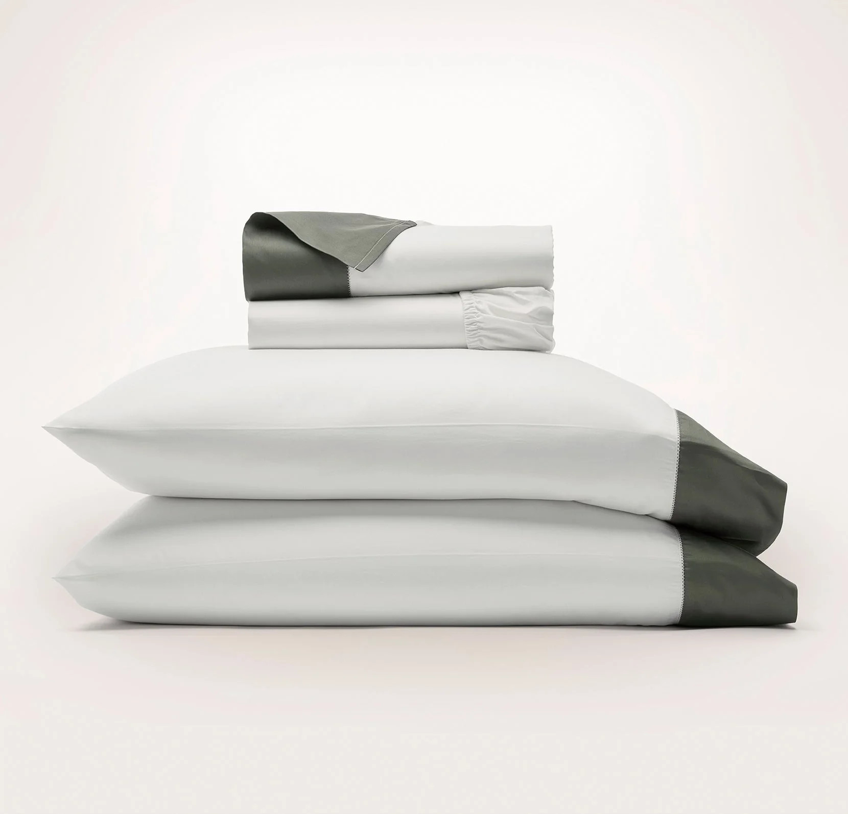 Signature Hemmed Sheet Set | Boll & Branch