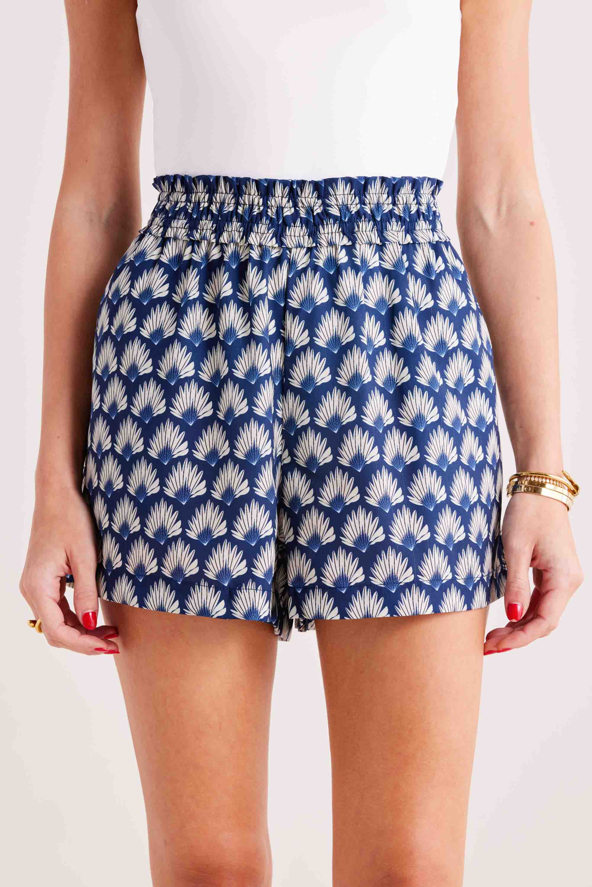 Eliza Shorts- Navy | Avara