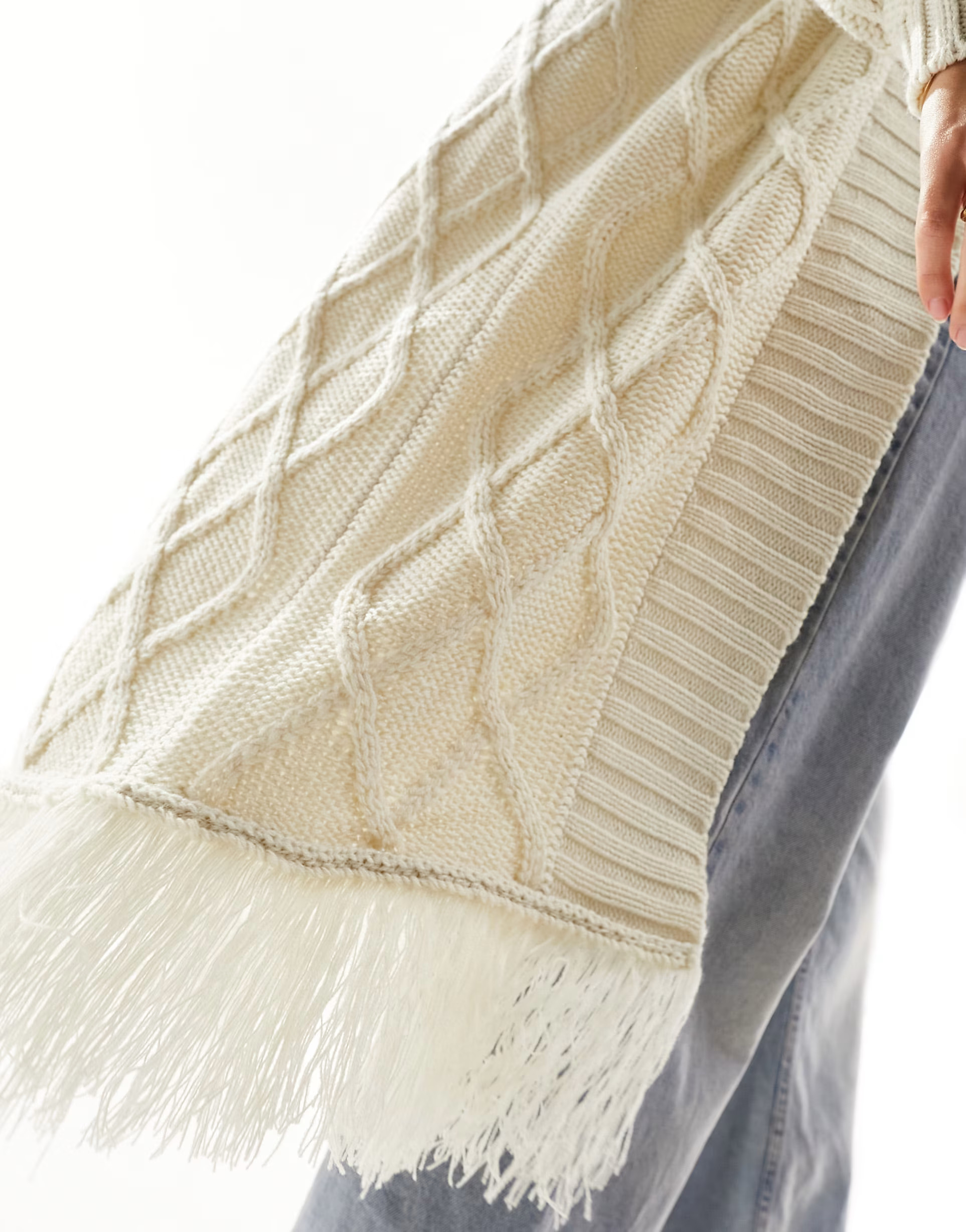 In The Style tassel detail cable knit cardigan in cream | ASOS | ASOS (Global)