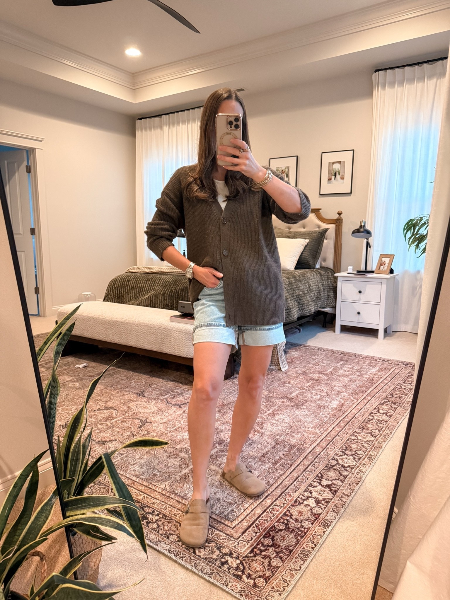 Shorts + sweater weather is here. Quince cardigan layered over a simple tee with denim shorts + clogs for an easy fall mom outfit, school drop-off look, casual fall outfit, or weekend outfit.

Sizing: Quince cardigan S | American Eagle shorts are older — linking similar

Quince promo code: INFG-26LINENANDLIGHTCO10 for 10% off your first order 🤎

#LTKFallStyle #LTKMomStyle #LTKCasualStyle #LTKSeasonal #LTKStyleTip

#LTKootd #LTKgrwm