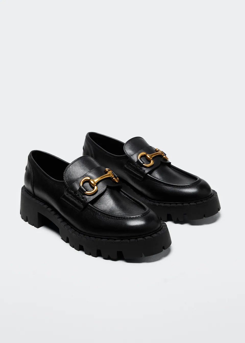Leather moccasin with track sole | MANGO (US)