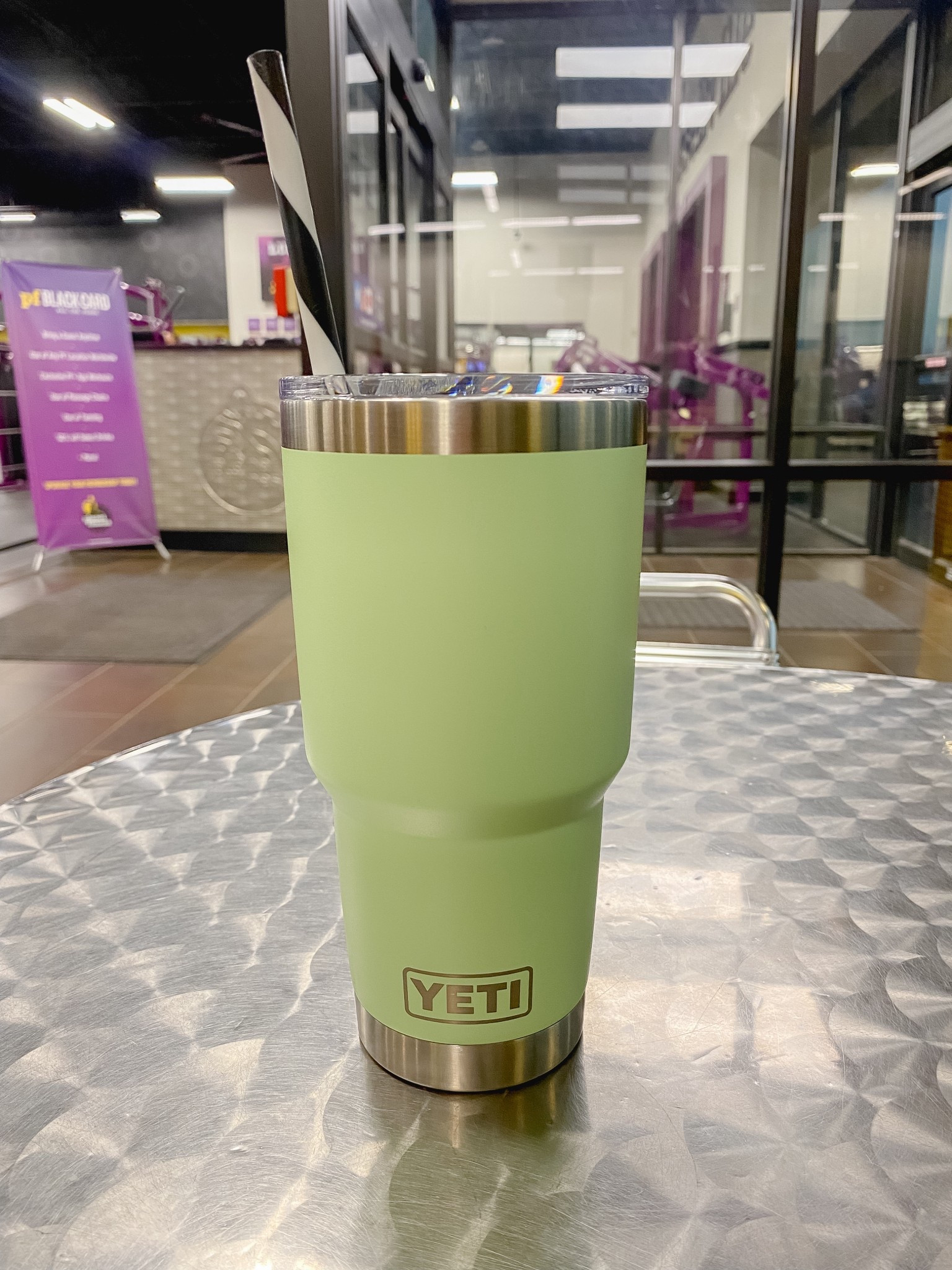 The cutest spring tumbler 🙌🏻

#LTKfitnessgoals #LTKSwim #LTKTravel