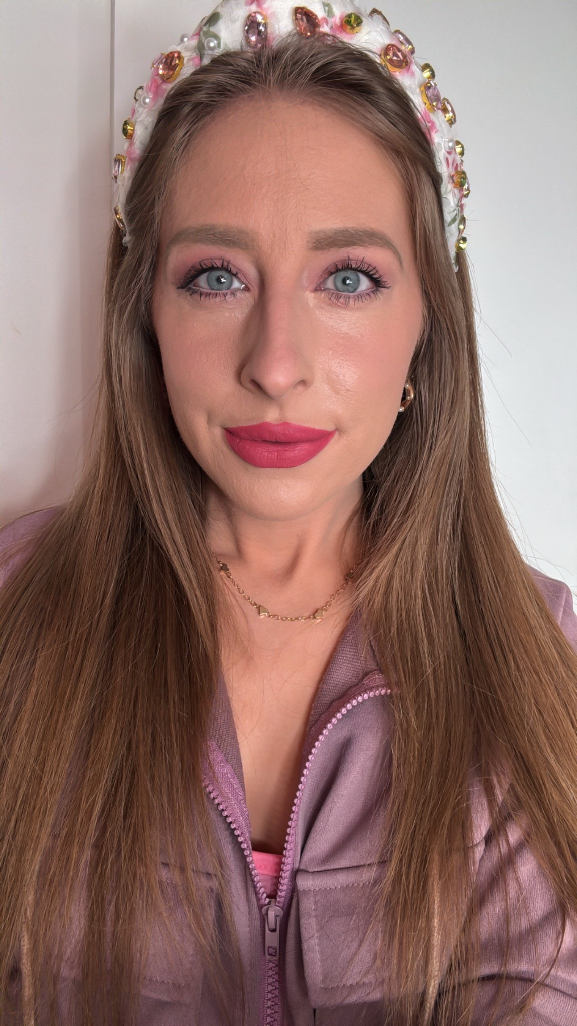 Gold heart chain necklace from Target for less than $7! 🫶🏼

#LTKStyleTip #LTKBeauty #LTKSaleAlert