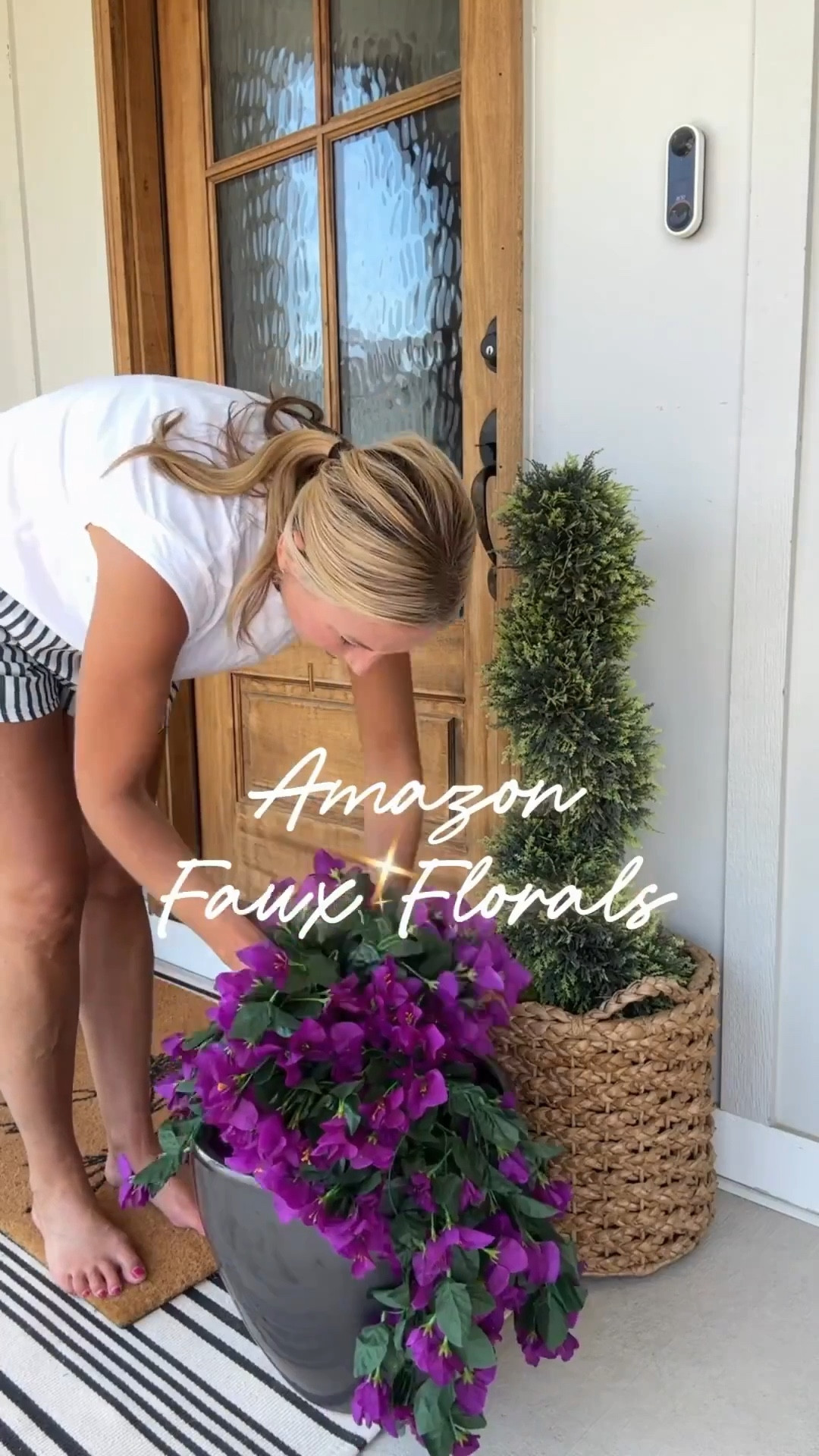 Ready to add some no-maintenance color to your porch this year? I’ve got you with these gorgeous faux florals! 

Multiple color options available! 

#amazonfinds #founditonamazon #fauxflorals #springporch

#LTKHome