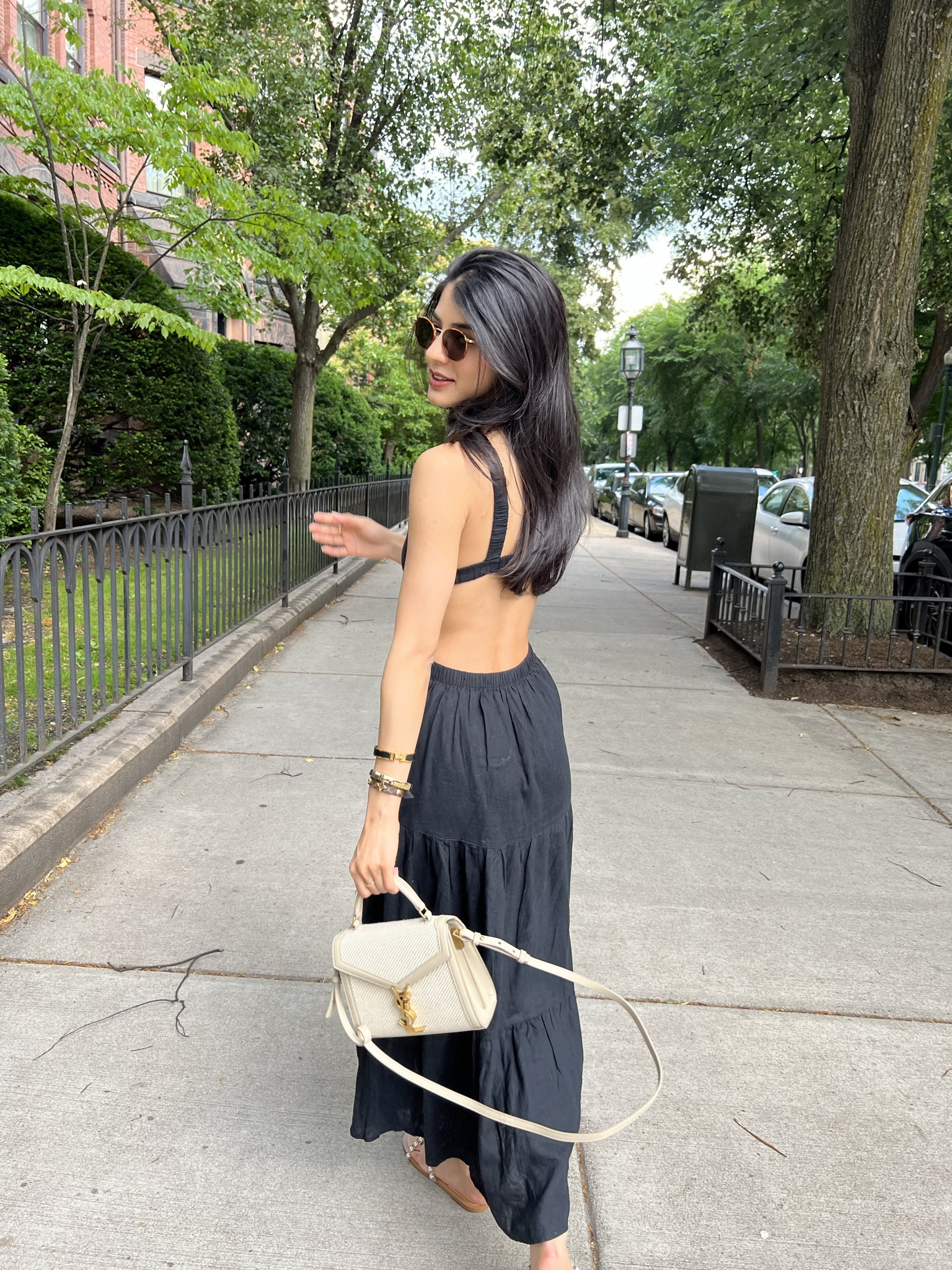 can never go wrong with black 🦓

Maxi dress, holiday dress, Abercrombie & Fitch, holiday season, A&F, YSL, YSL purse, YSL Cassandra 

#LTKparties #LTKHoliday #LTKstyletip