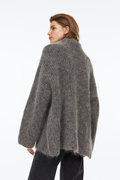 Oversized wool-blend jumper | H&M (UK, MY, IN, SG, PH, TW, HK)