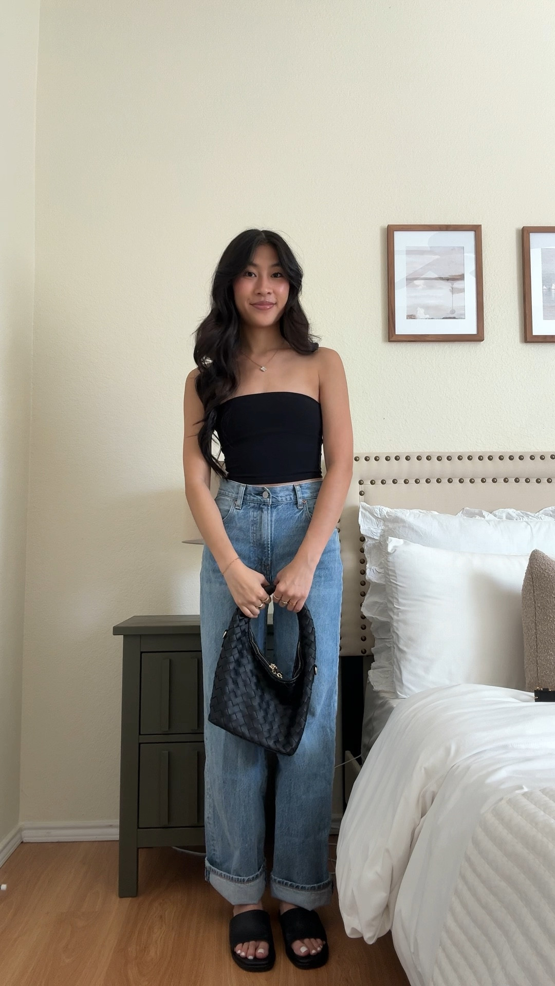 my all time favorite jeans! wearing a size 23 🤍

aritzia, denim jeans, summer outfit

#LTKVideo #LTKSeasonal #LTKStyleTip