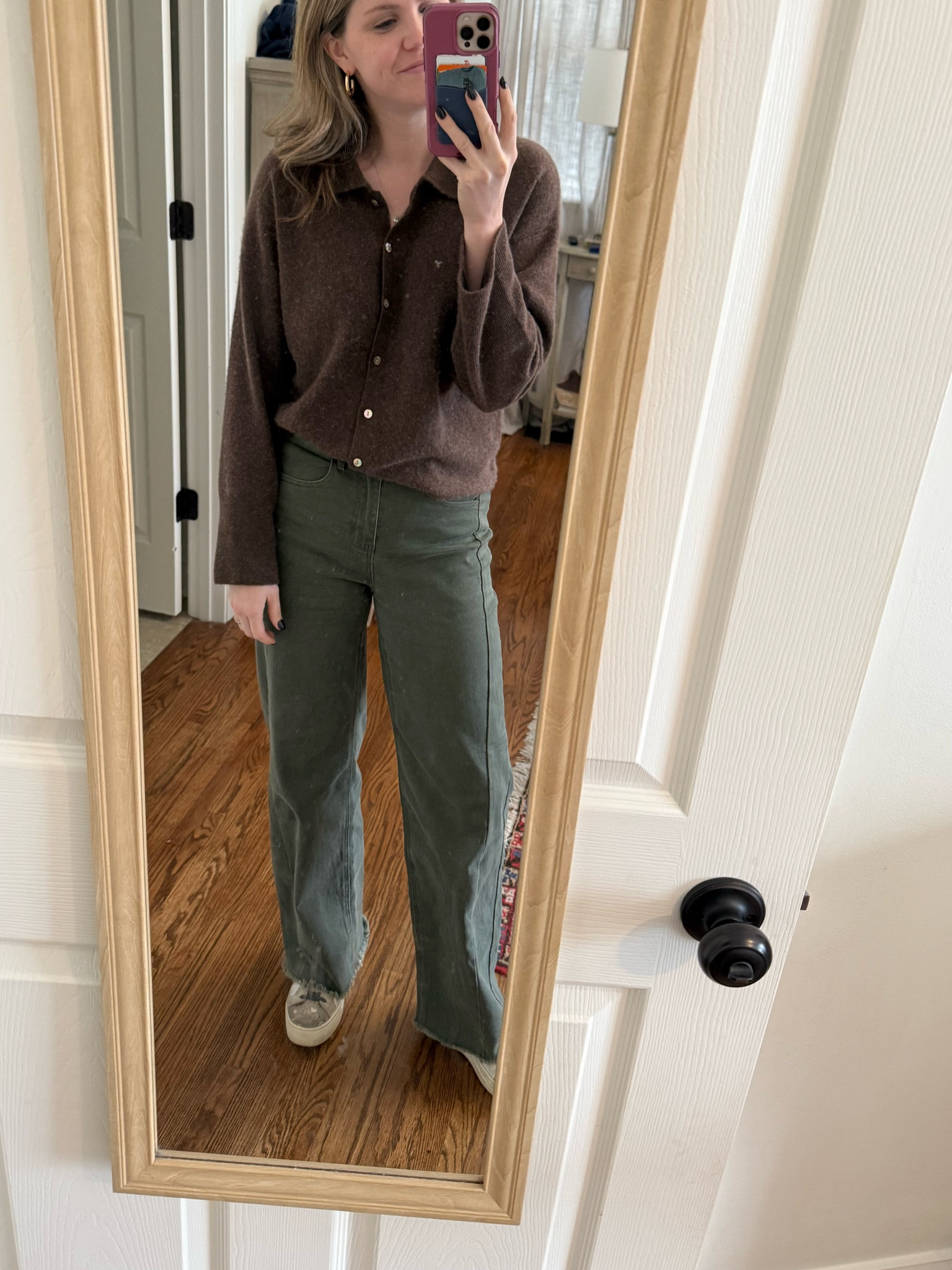 The most comfy pants! Feel high quality,l but with an Amazon price!!! stretchy waist, wide leg, high rise pants! I’m buying in more colors!

#LTKSeasonal #LTKootd #LTKWorkwear