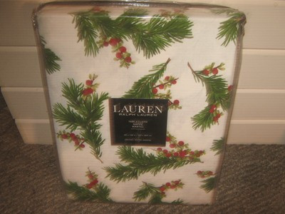 Ralph Lauren Cedarberry Evergreen Holly Sprigs Oblong Tablecloth 60" x 104" NR | eBay US