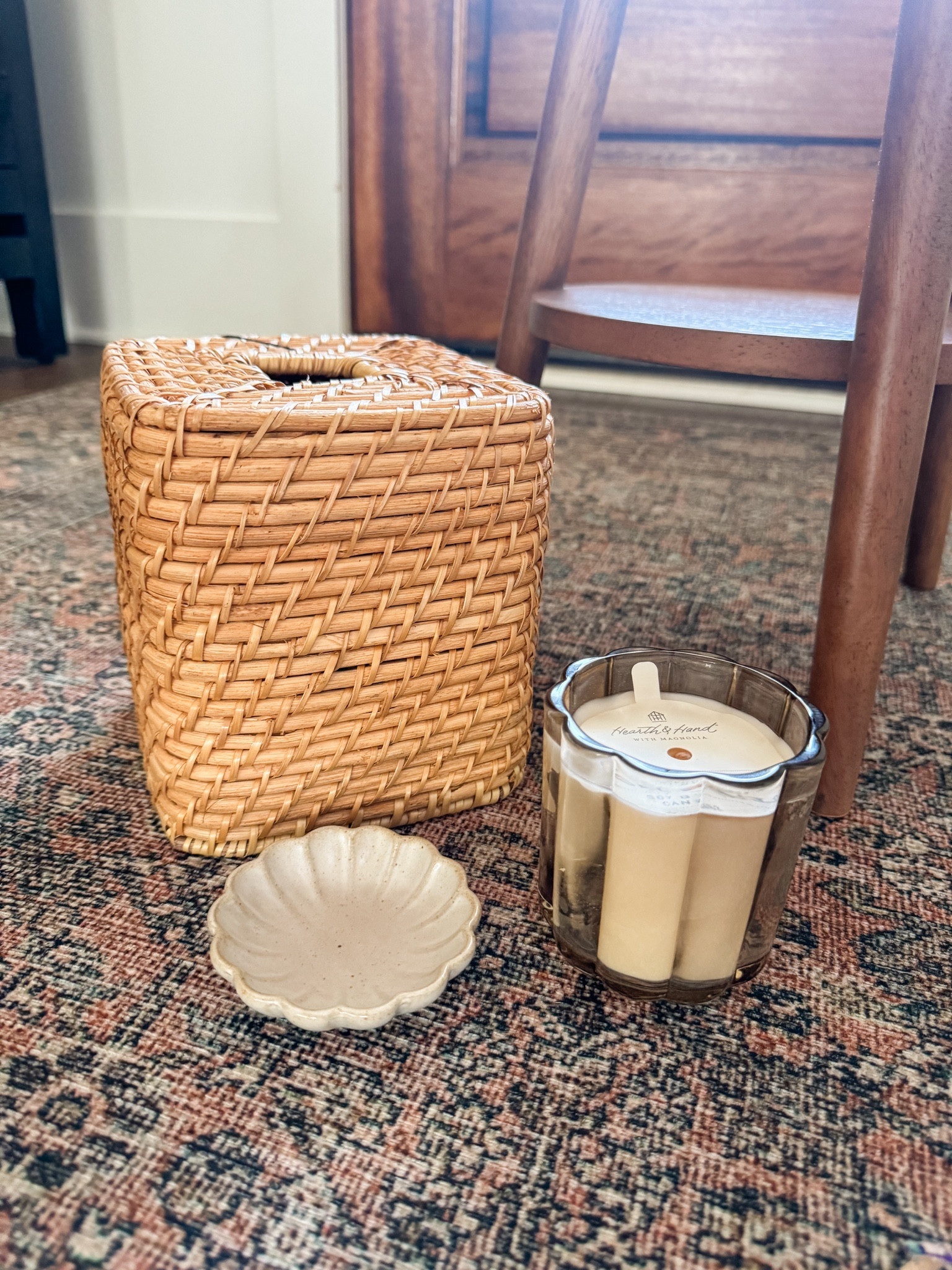 The cutest bathroom accessories! 

Fluted candle, fall candle, bathroom trinket, bathroom accessories, bathroom decor, tissue box, basket weave tissue box, bathroom details

#LTKFamily #LTKHome #LTKStyleTip