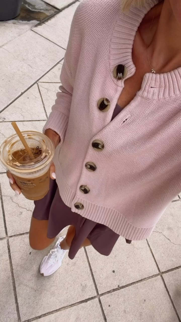 What I wore to grab a coffee in LA 💕 I’ve been loving this Amazon active dress! Wearing XS in the cardigan & S in the active dress.

Loverly Grey, Quince, Amazon find, Amazon fashion, pink cardigan, active dress, athletic dress, athleisure, activewear

#LTKootd #LTKSeasonal #LTKActive