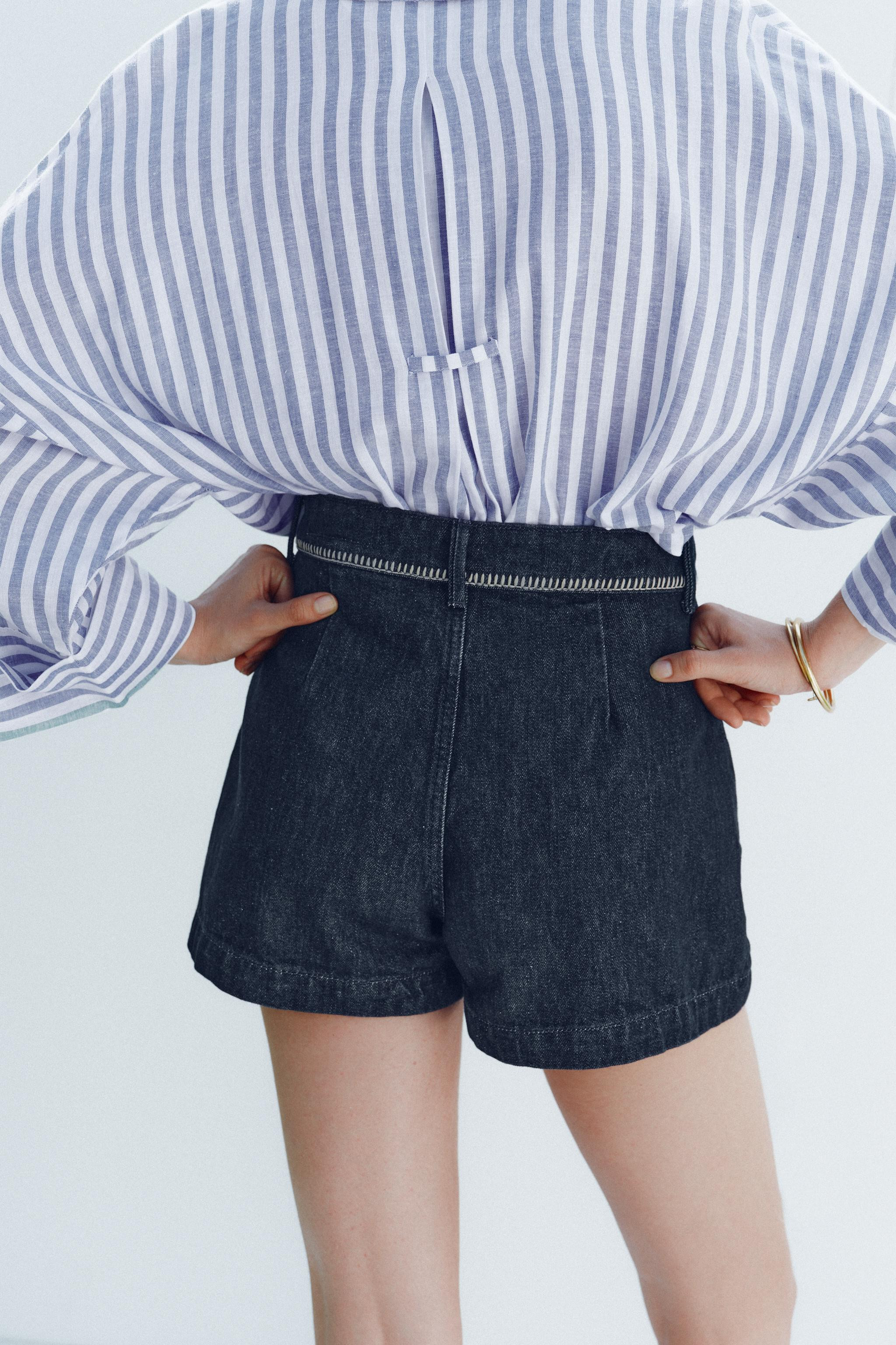 Z1975 HIGH-WAISTED DENIM SHORTS WITH TOPSTITCHING | Zara US