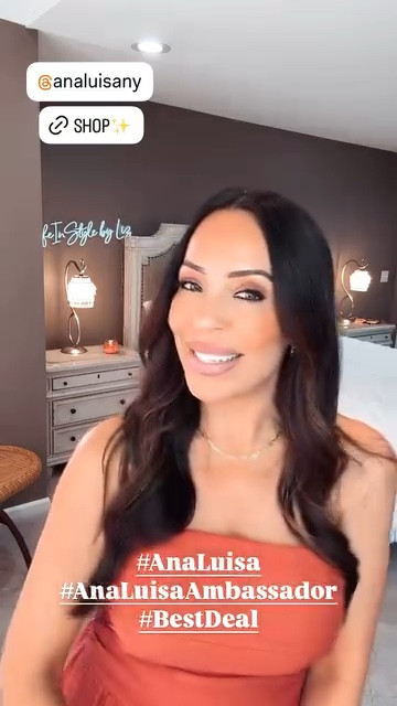 A few of my favorite pieces from @analuisa 
I love their jewelry! It doesn’t tarnish, has a 2-year warranty and the styles are amazing🤩🙌🏻❤️
Take advantage of their sale and save up to 25% off site-wide! If you spend $175 or more, you get a FREE pair of diamond stud earrings! 😱 @analuisa
#analuisa #analuisaambassador #BestDeal 

#LTKSeasonal #LTKHoliday #LTKGiftGuide