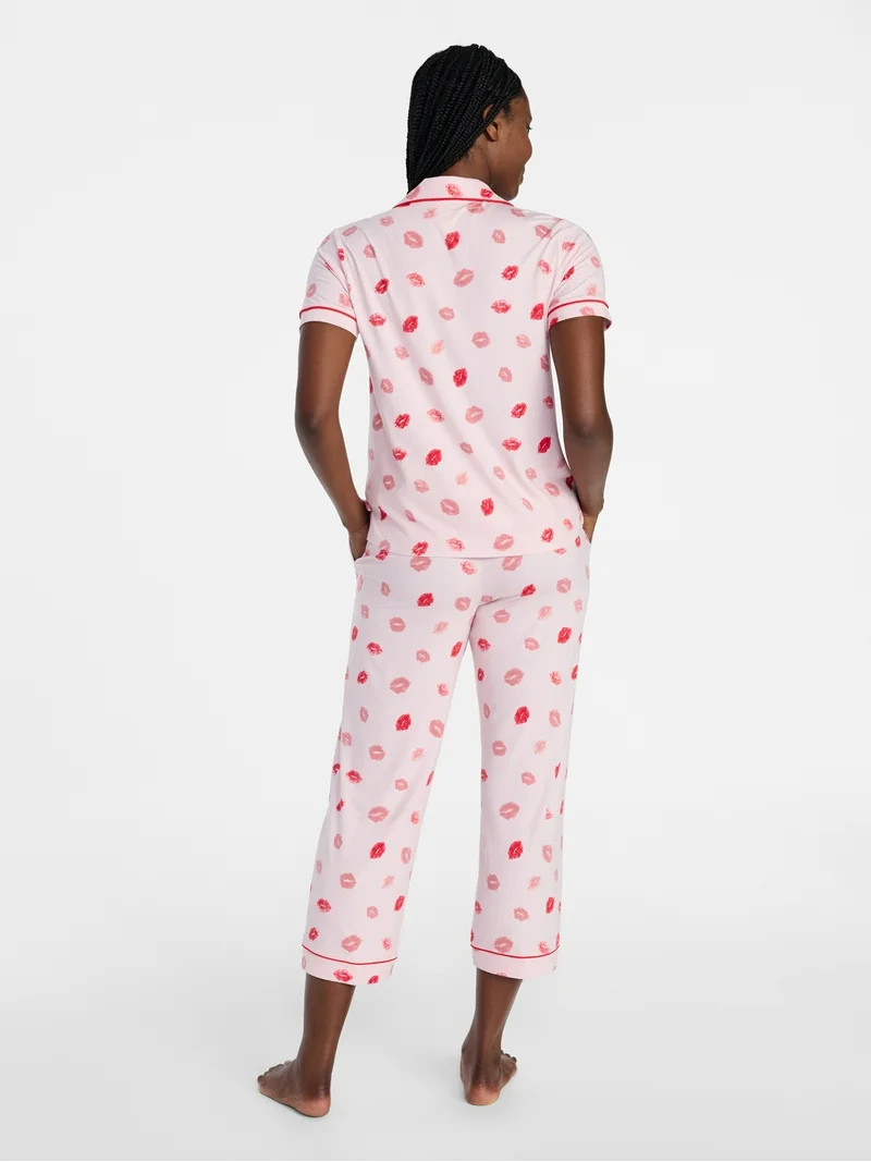 Joyspun Women's Dreamy Soft Collection Notch Knit Top and Capri Pants Pajama Set, 2-Piece, Sizes ... | Walmart (US)