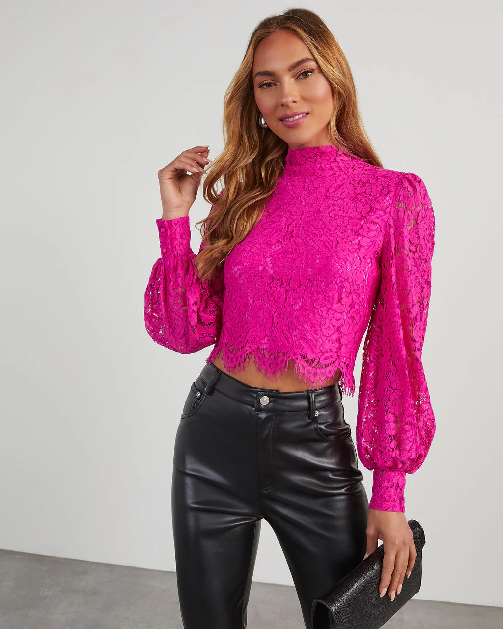 Julietta Lace Scalloped Hem Top | VICI