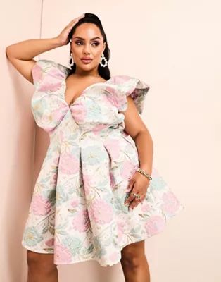 ASOS LUXE Curve floral jacquard bubble plunge dress in pink floral | ASOS (Global)